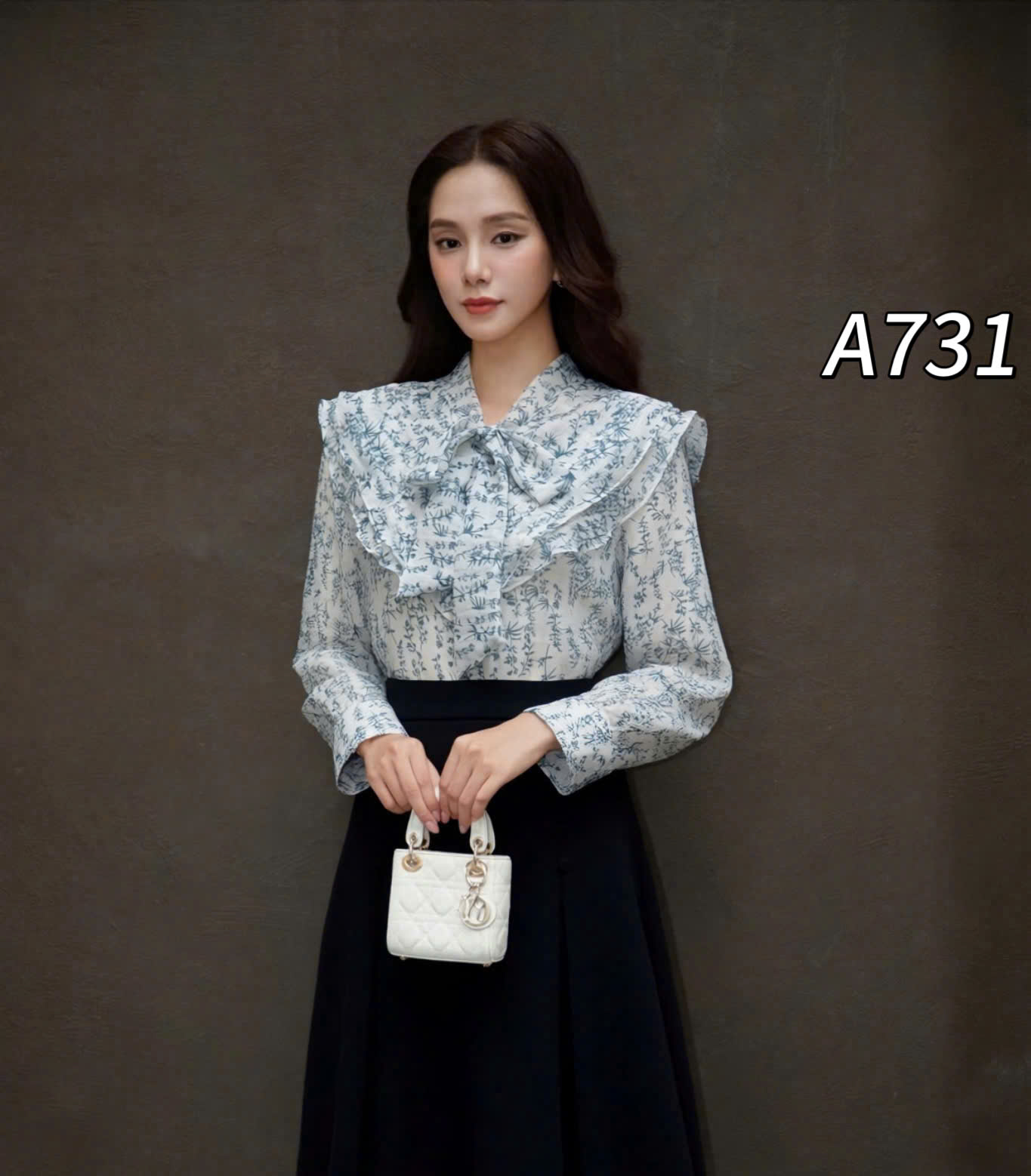 A731 Áo sơ mi cổ bèo buộc nơ