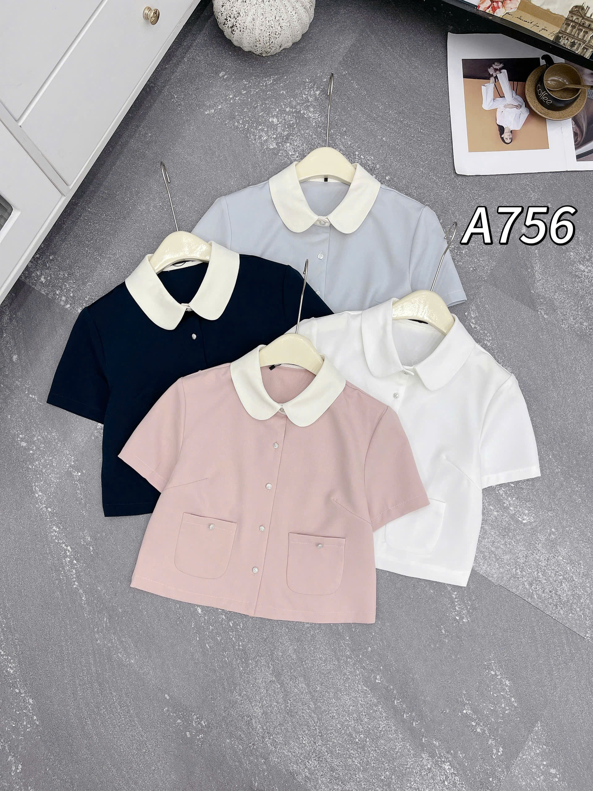 A756 Áo sơ mi cổ trắng túi cúc đá