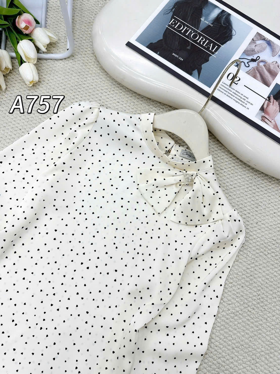 A757 Áo sơ mi lụa bi tim cổ nơ