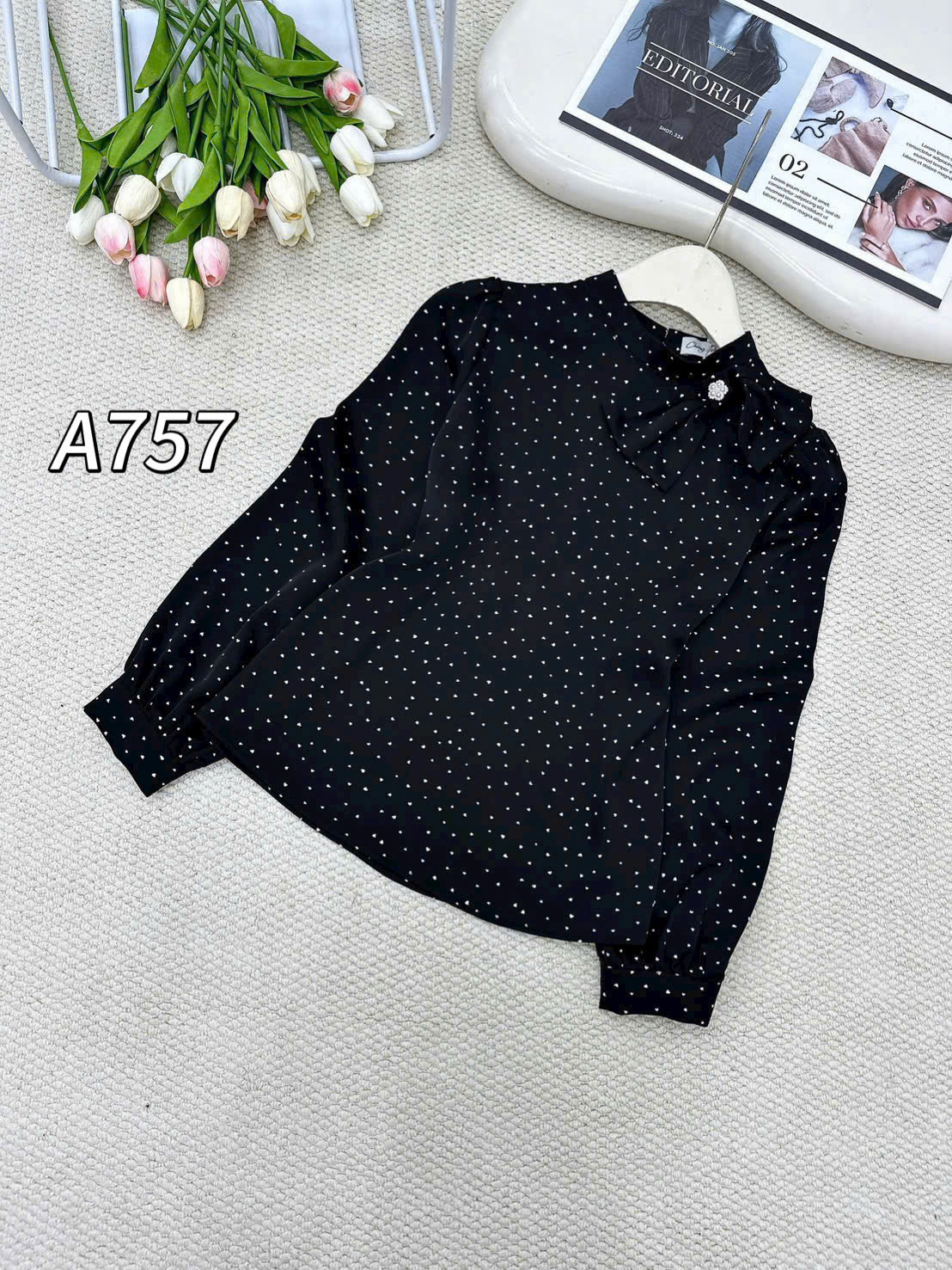 A757 Áo sơ mi lụa bi tim cổ nơ