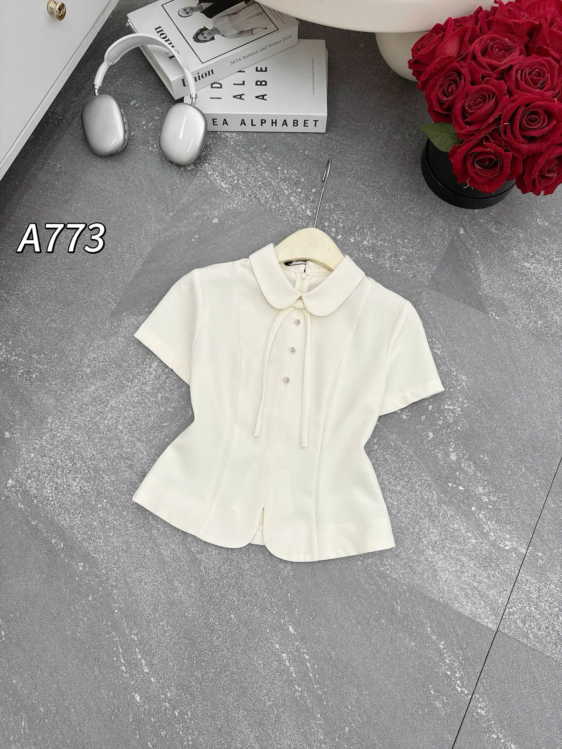 A773 áo cổ sen khóa lưng