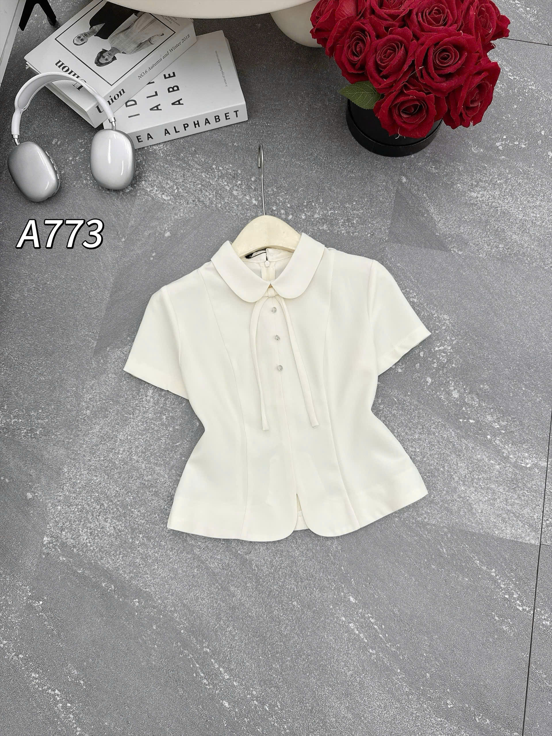 A773 áo cổ sen khóa lưng