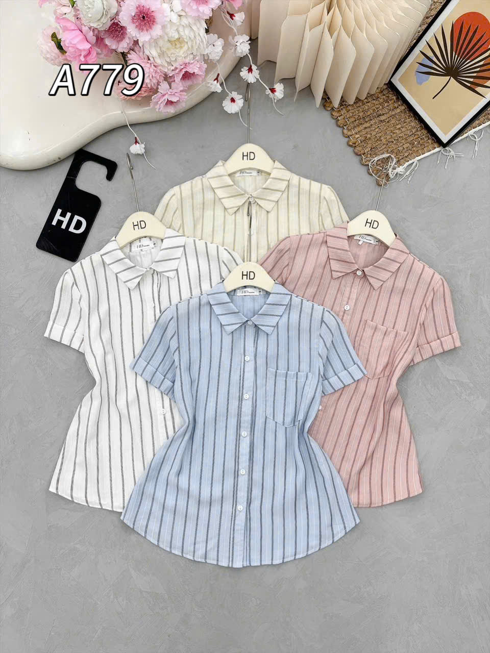 A779 Áo sơ mi kẻ túi ngực - Vàng - M