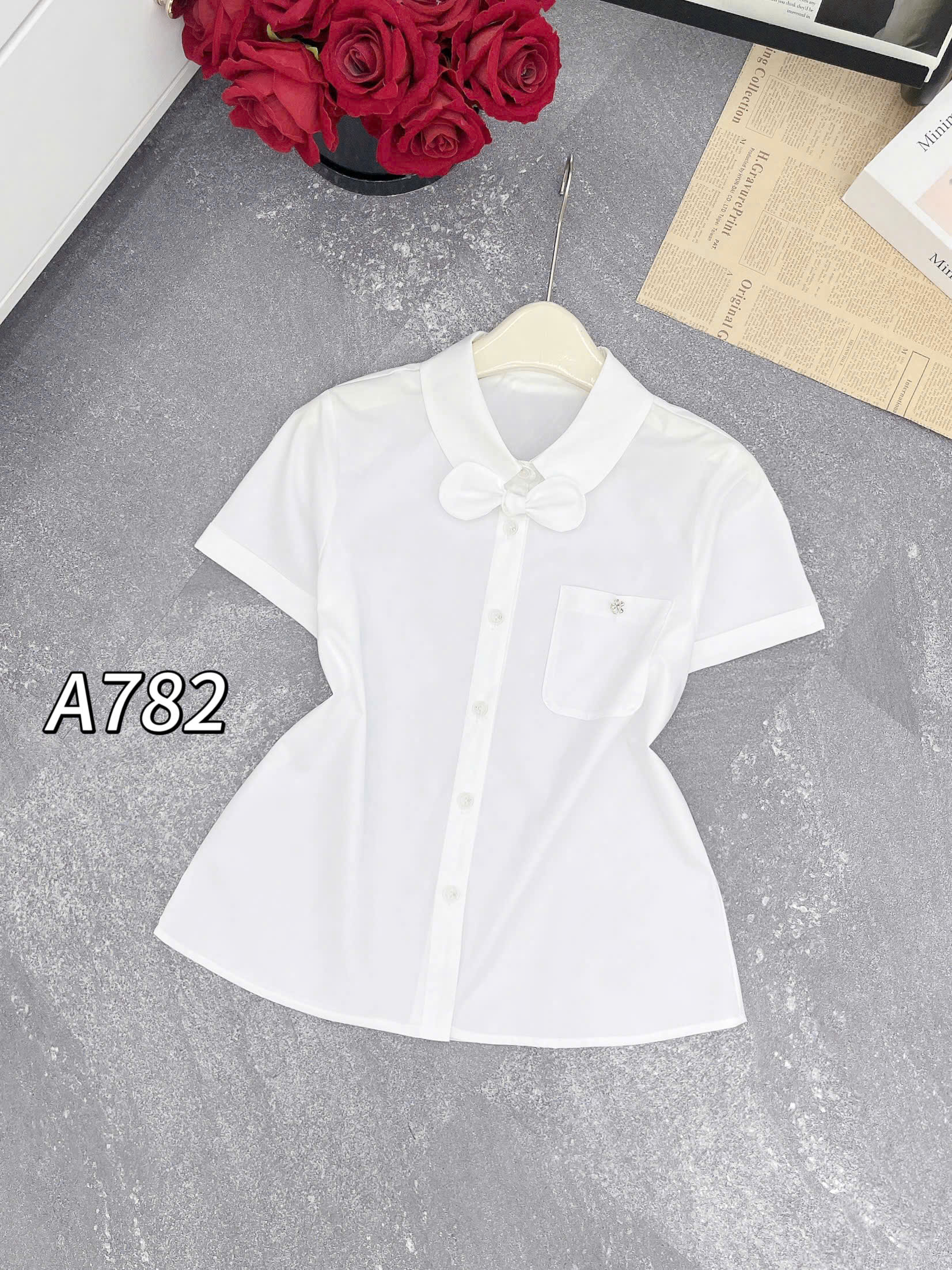 A782 áo cổ sen túi ngực