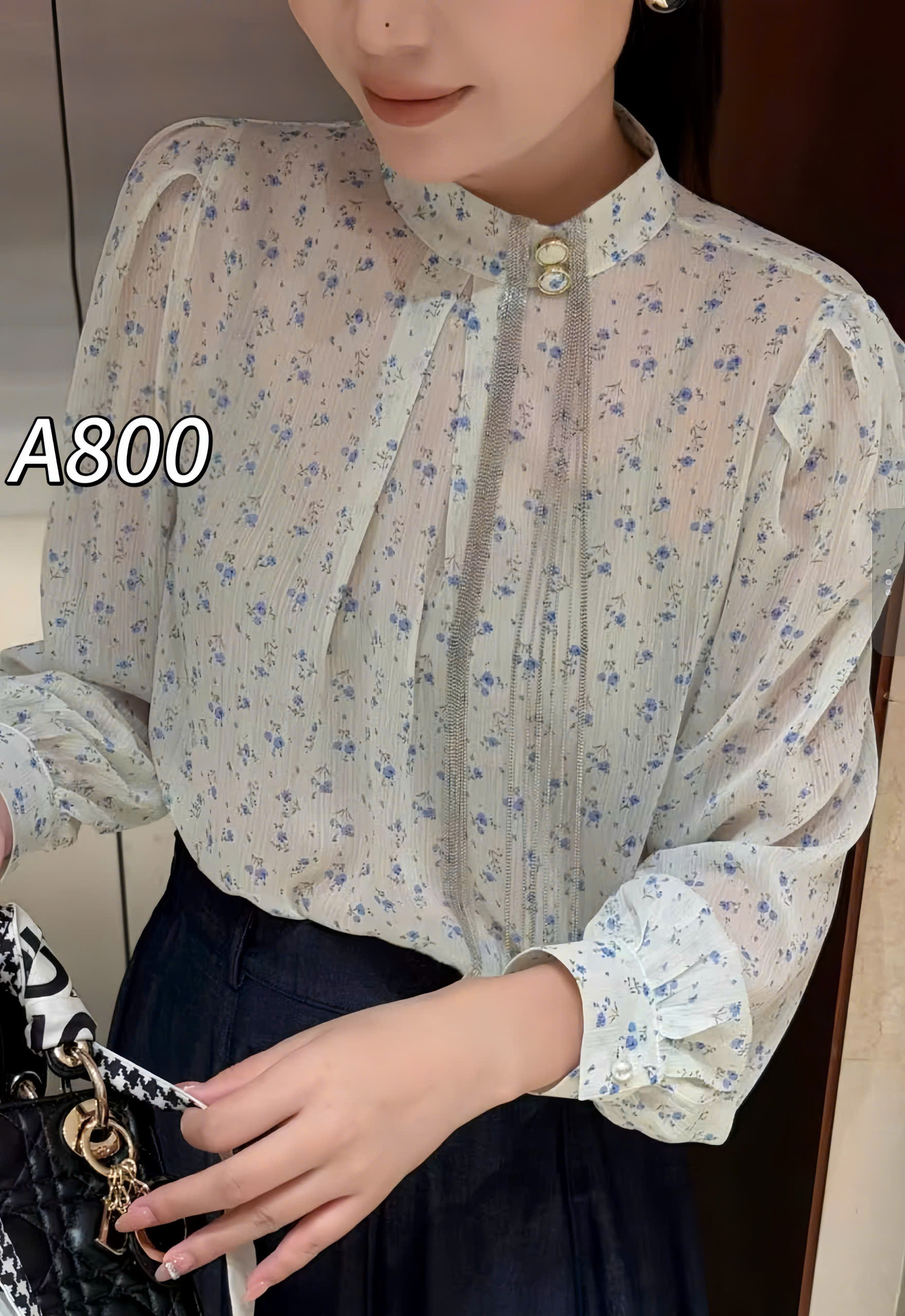 A800 áo tơ hoa nhí cổ dây đá