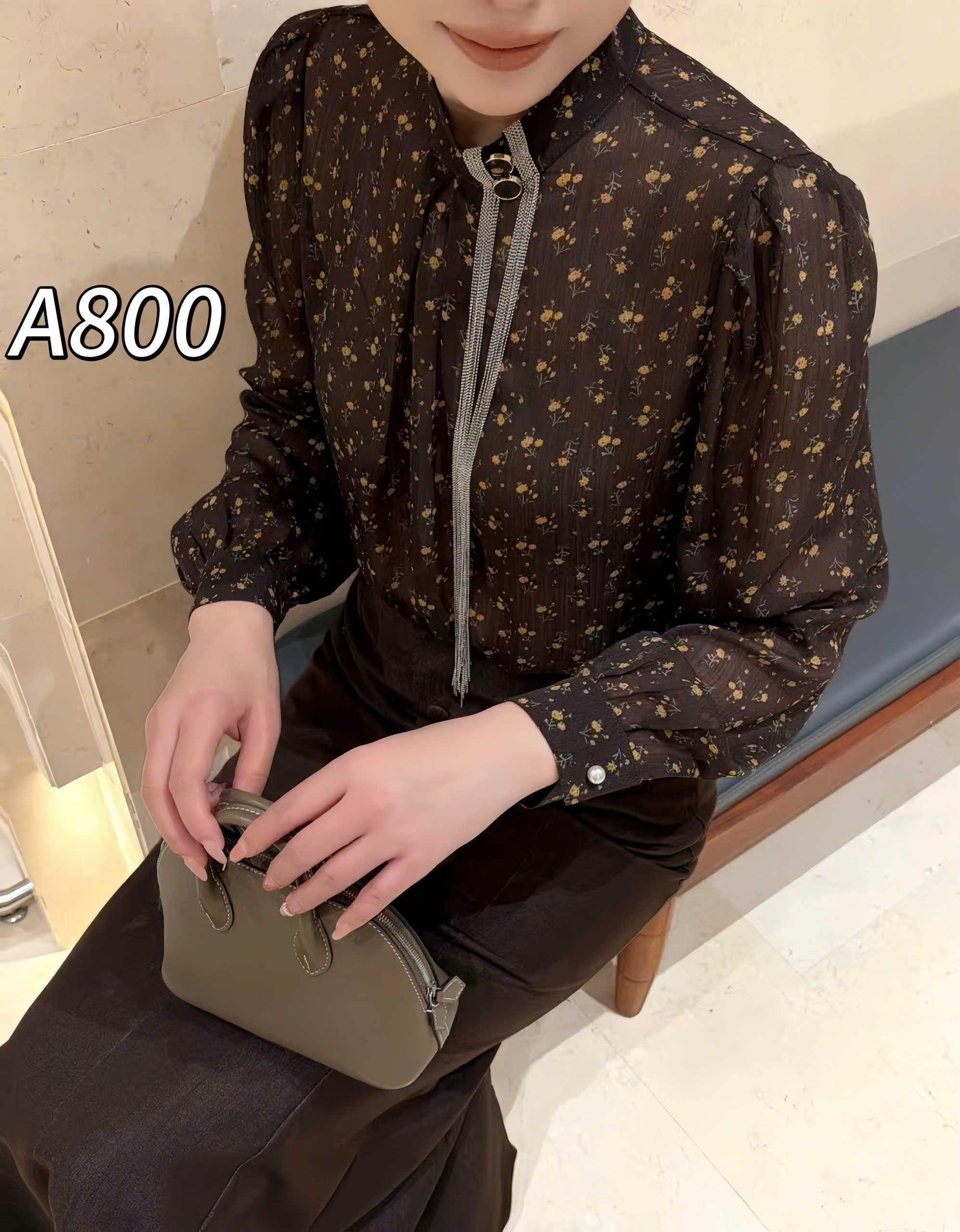 A800 áo tơ hoa nhí cổ dây đá