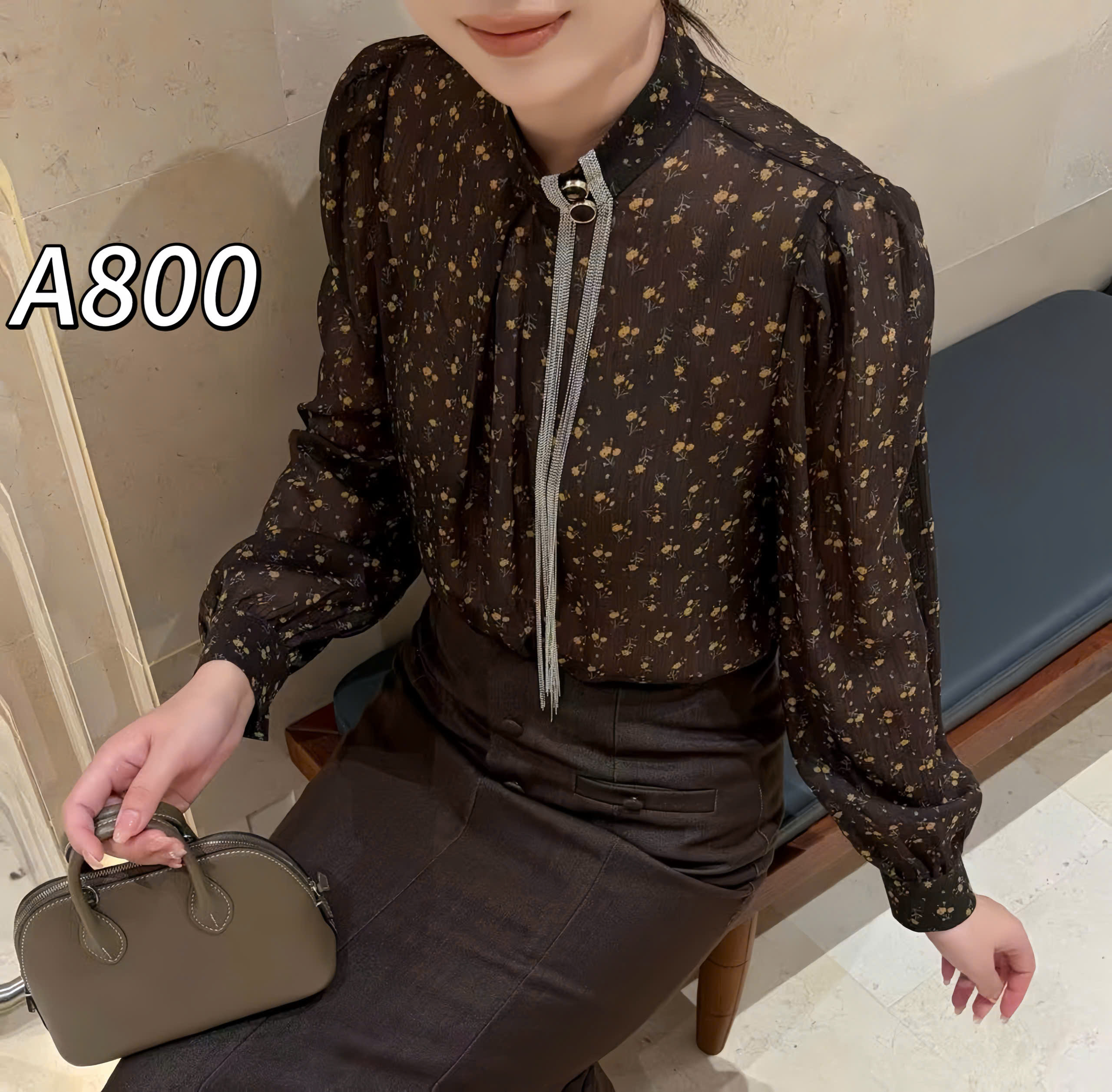 A800 áo tơ hoa nhí cổ dây đá