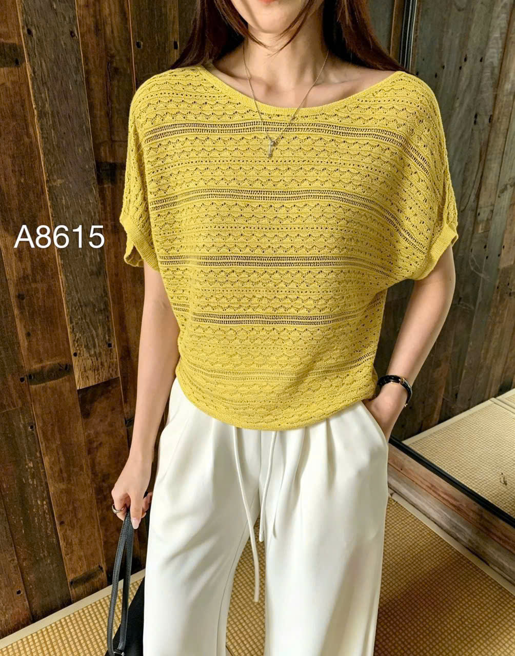 A8615 áo len mongtoghi cổ thuyền