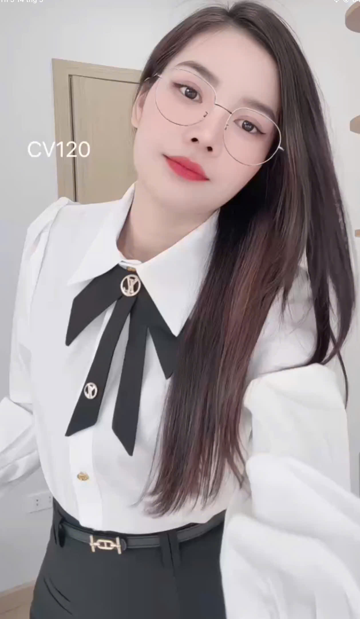 A8801 Áo sơ mi cổ nơ đen