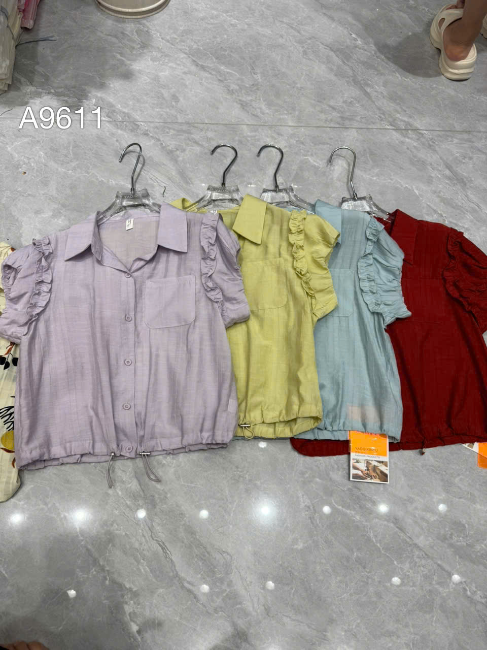 A9611 áo tay nhún túi ngực