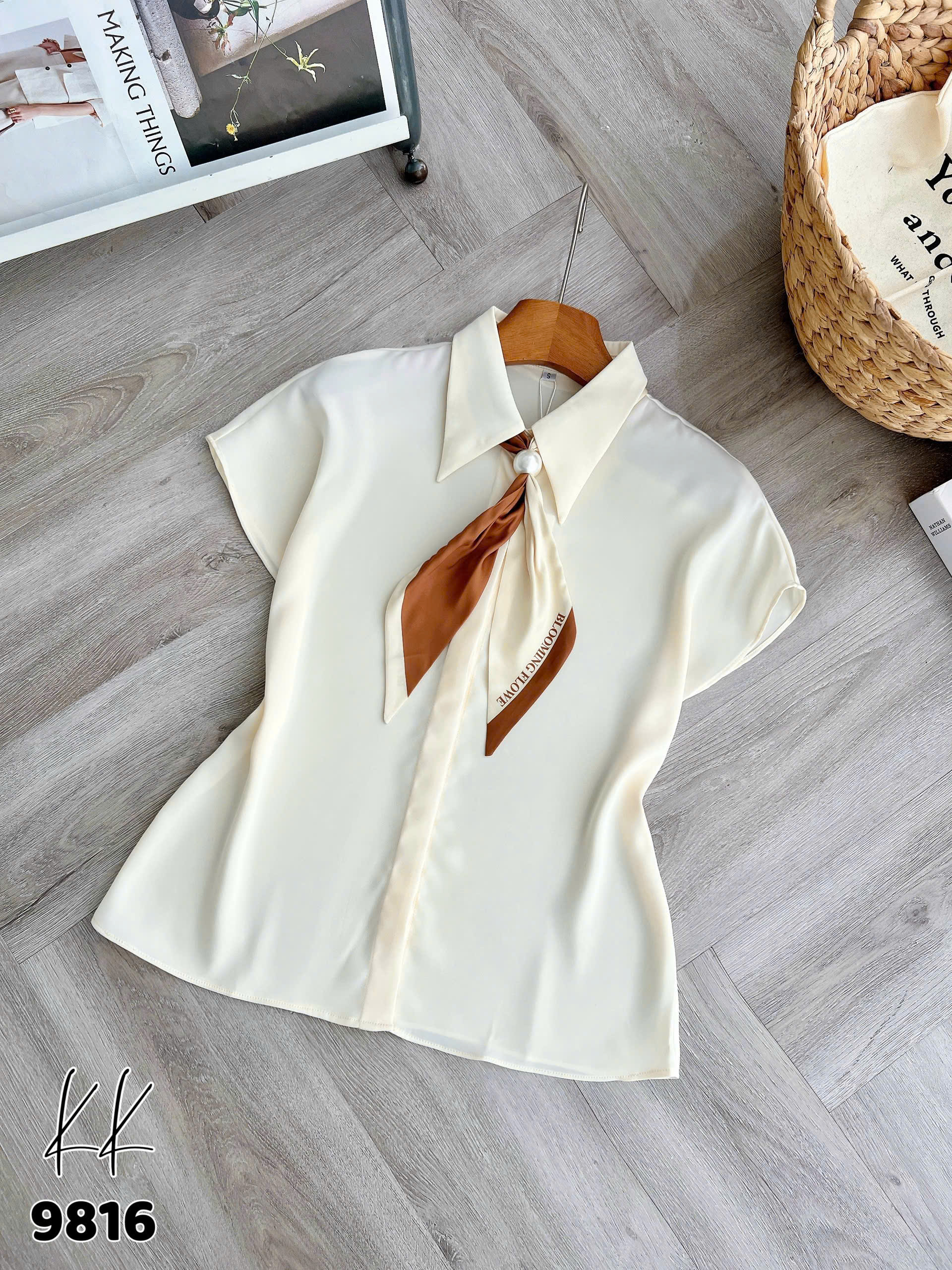 A9816 Áo sơ mi lụa khăn ngọc