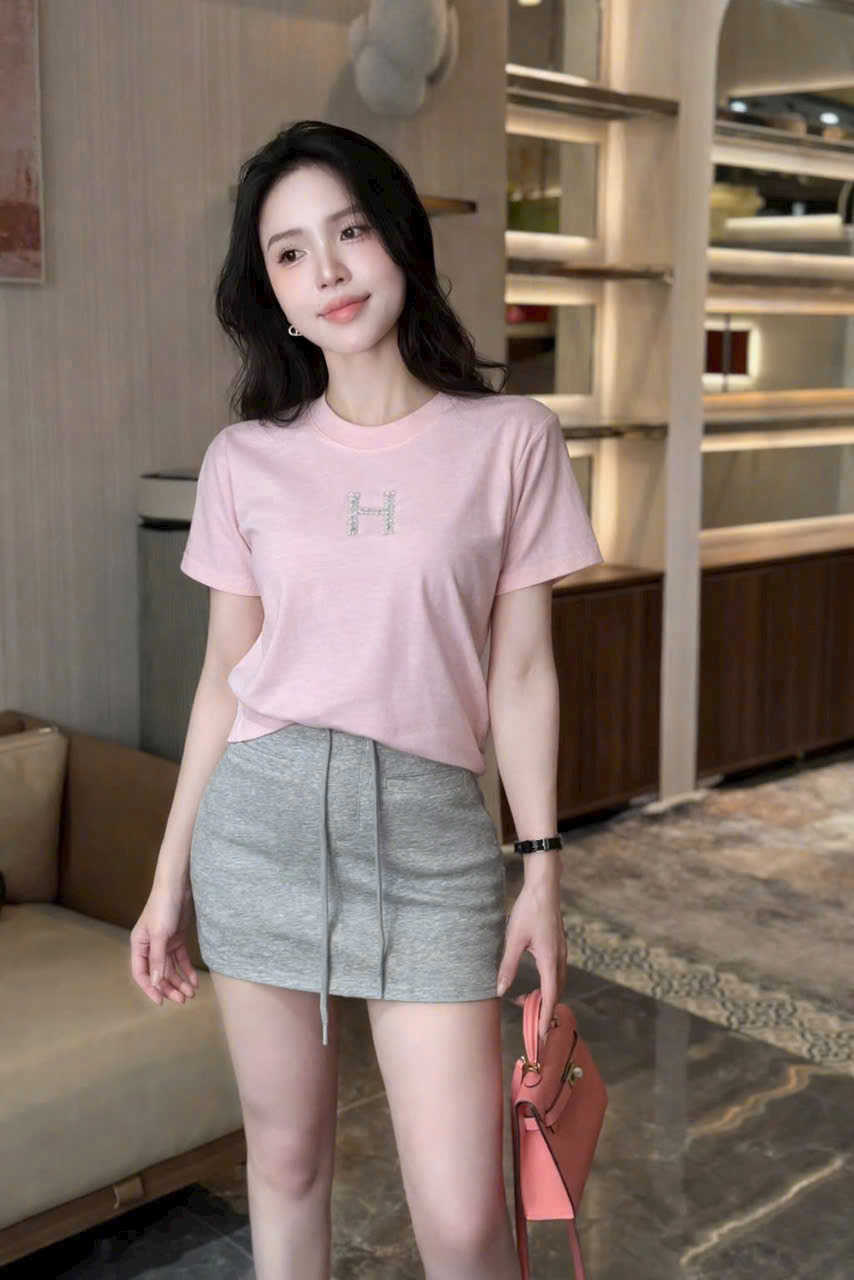 AP51 Áo phông chữ H