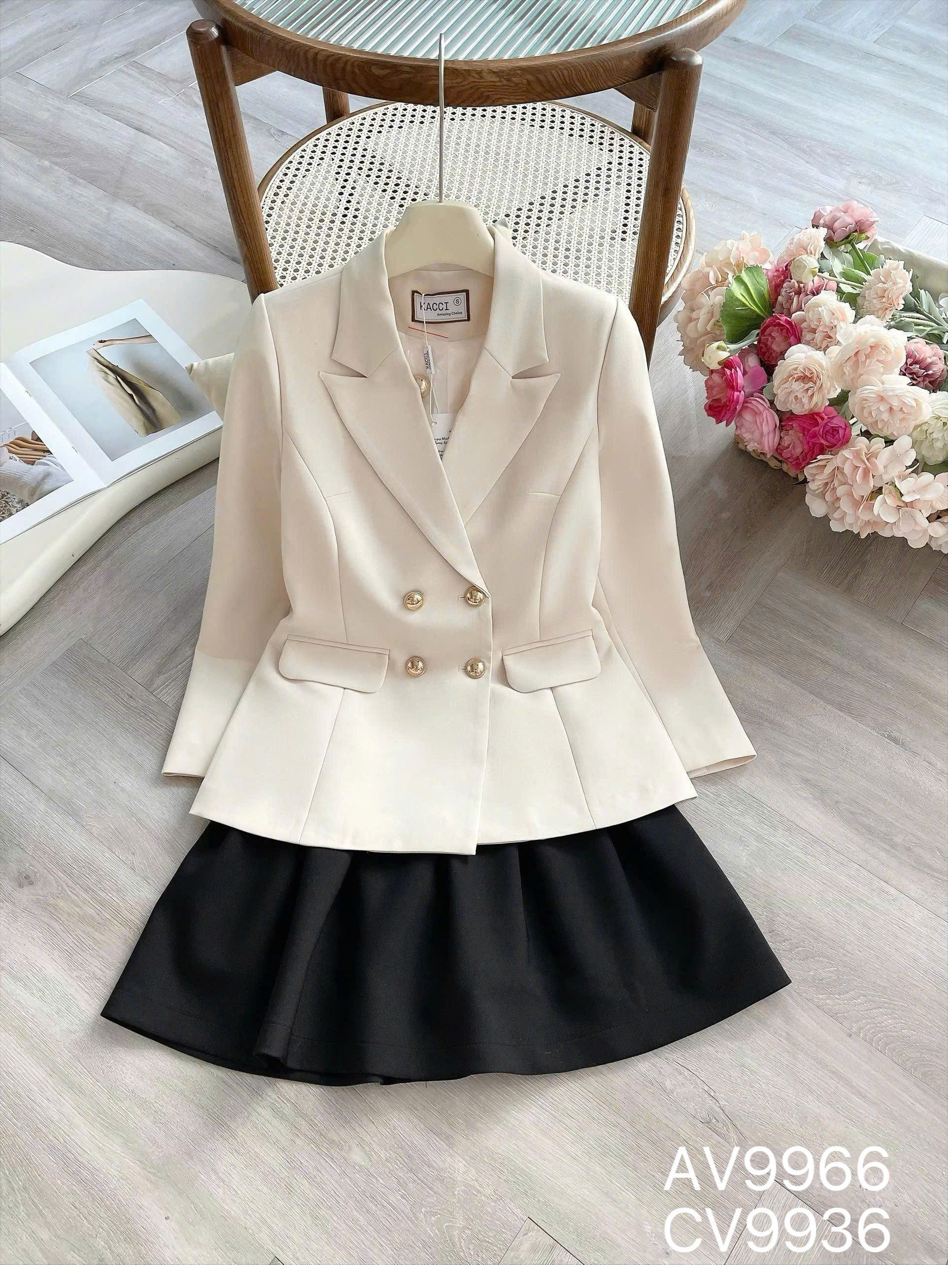 AV9966 Áo vest cổ véch 4 cúc