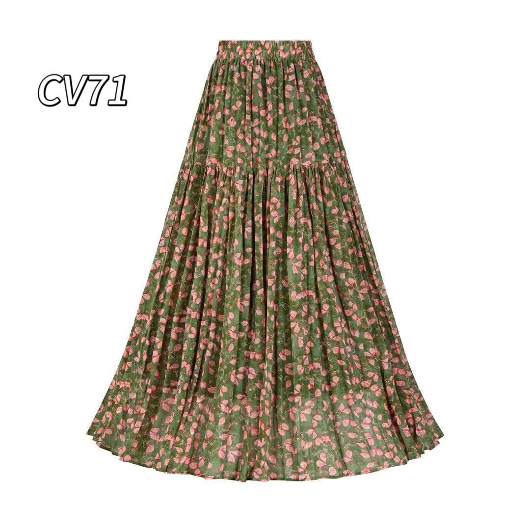 CV71 Chân váy xòe chấm bi