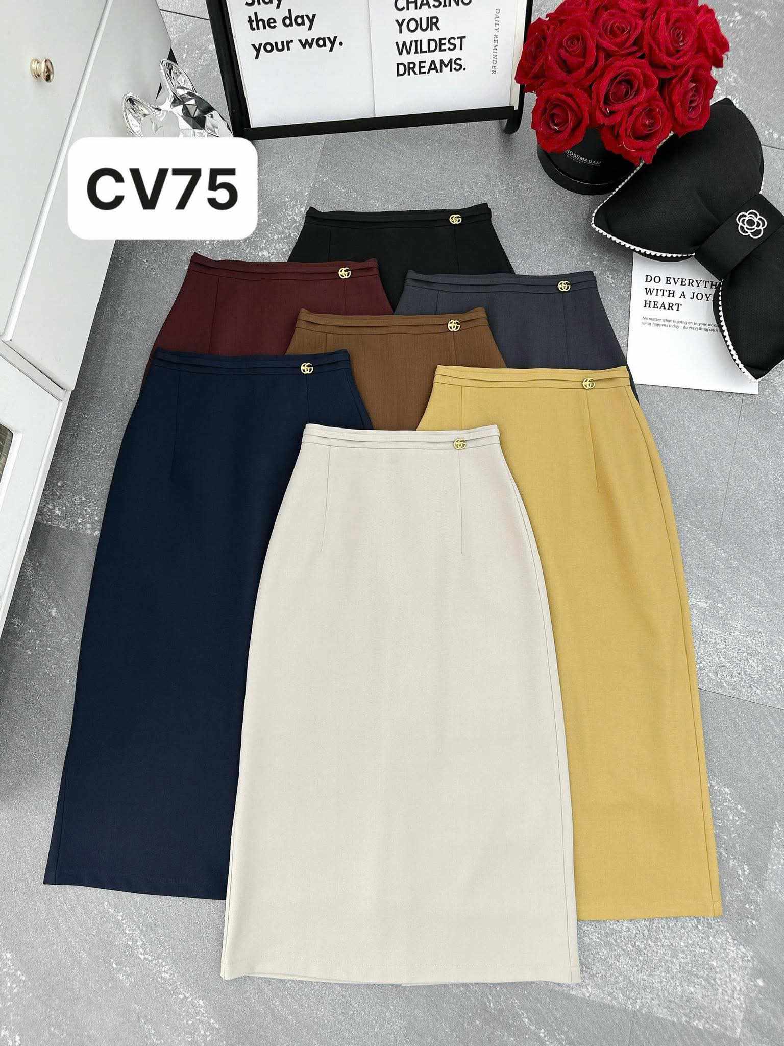 CV75 Chân váy cạp dây tag vàng