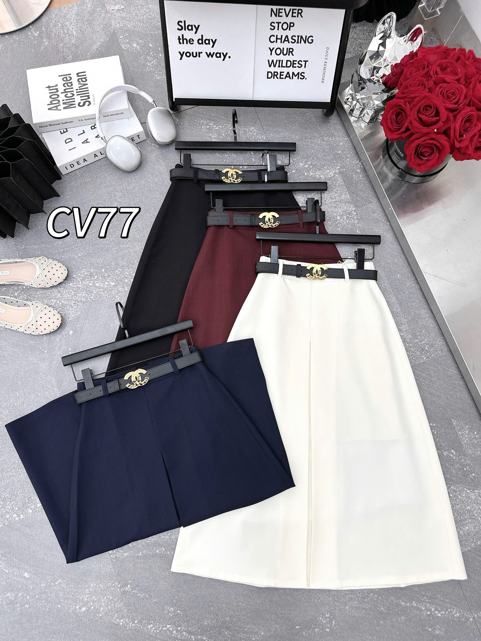CV77 Chân váy xòe li giữa