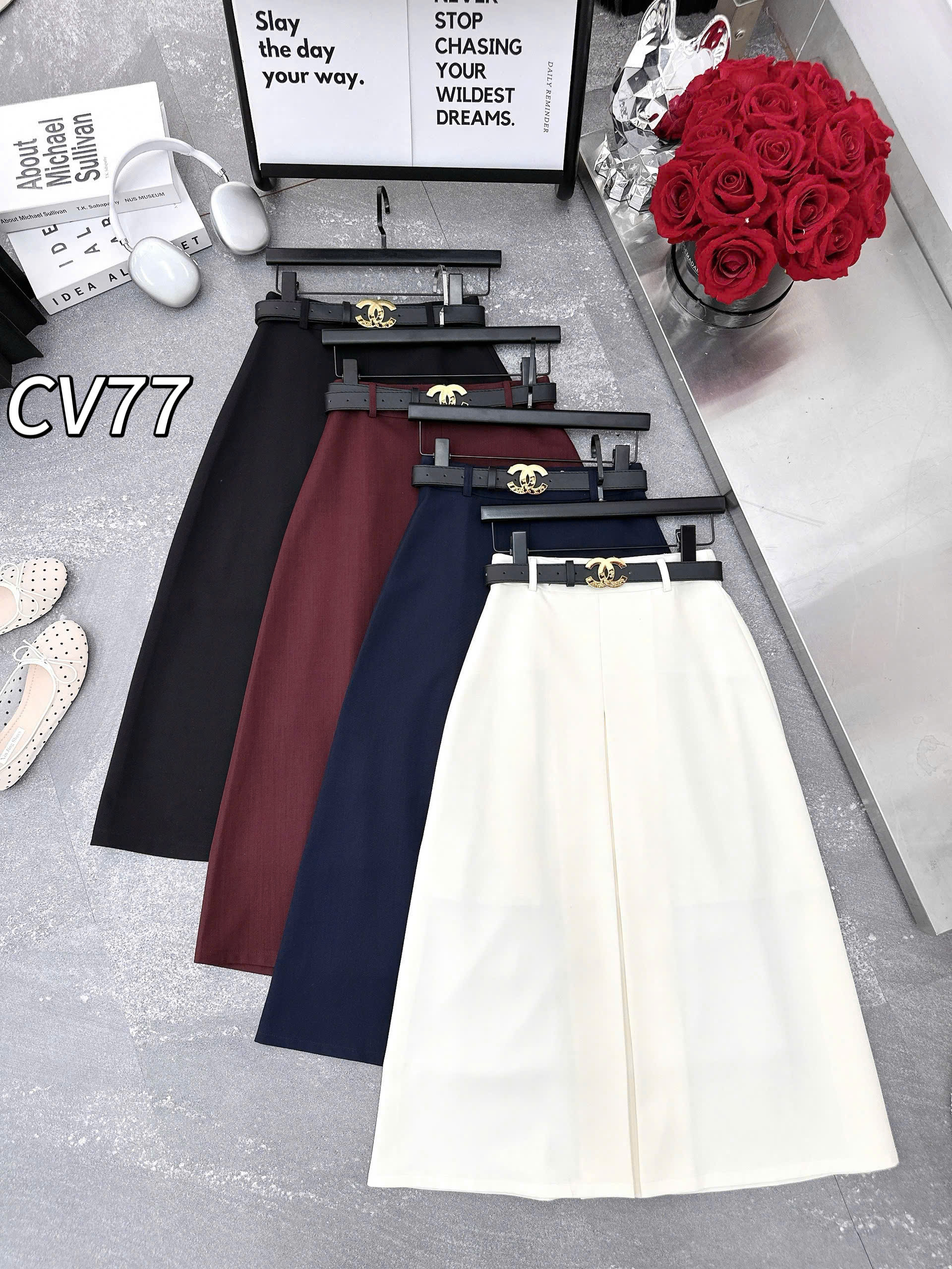 CV77 Chân váy xòe li giữa