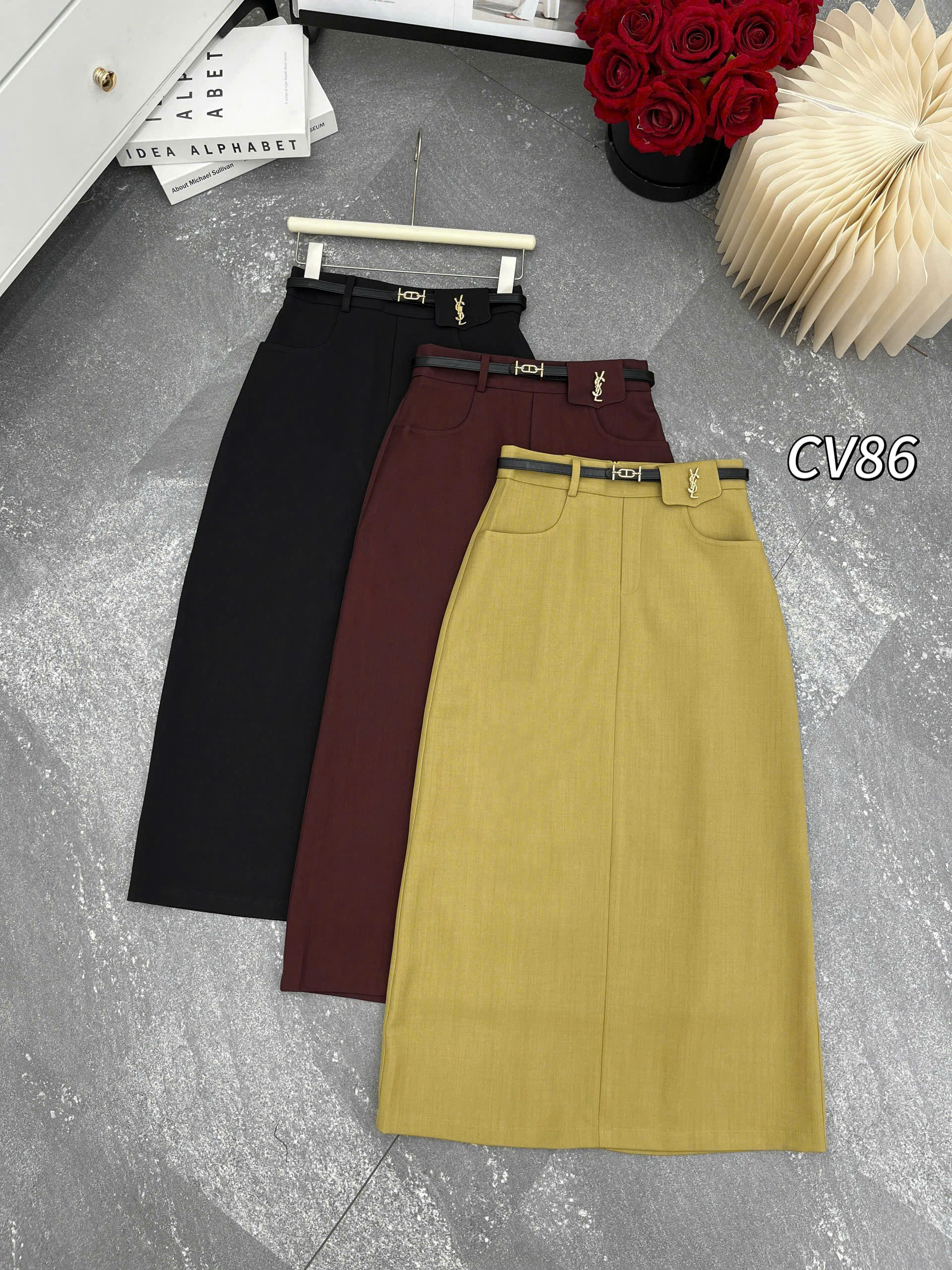 CV86 cv 2 túi cạp YSL