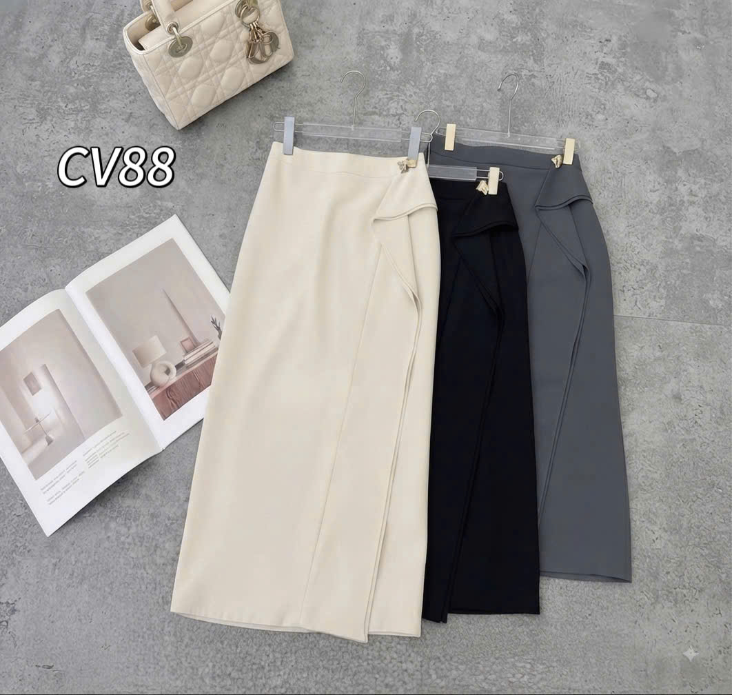 CV88 cv vạt bèo khuy vàng 80cm