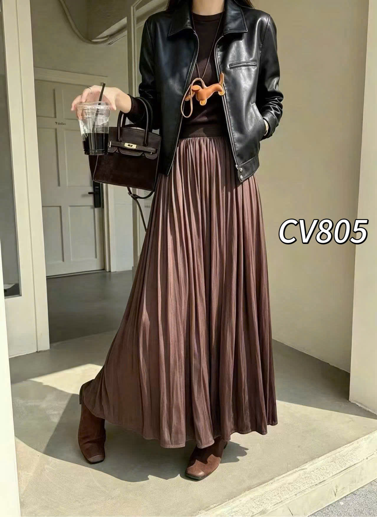 CV805 Chân váy lụa dáng dài xếp ly