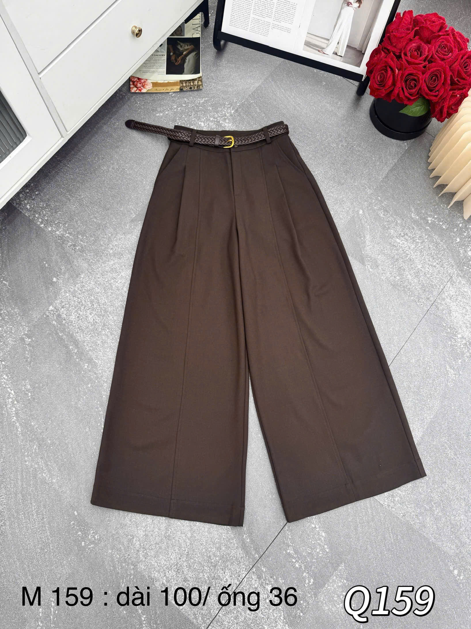 Q159 Quần QC gân giữa thân