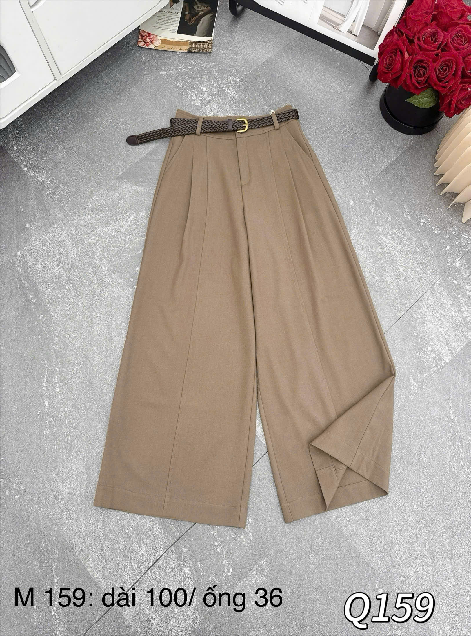 Q159 Quần QC gân giữa thân