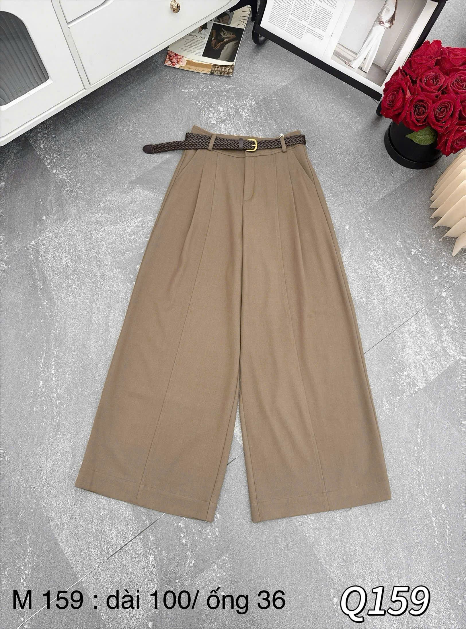 Q159 Quần QC gân giữa thân