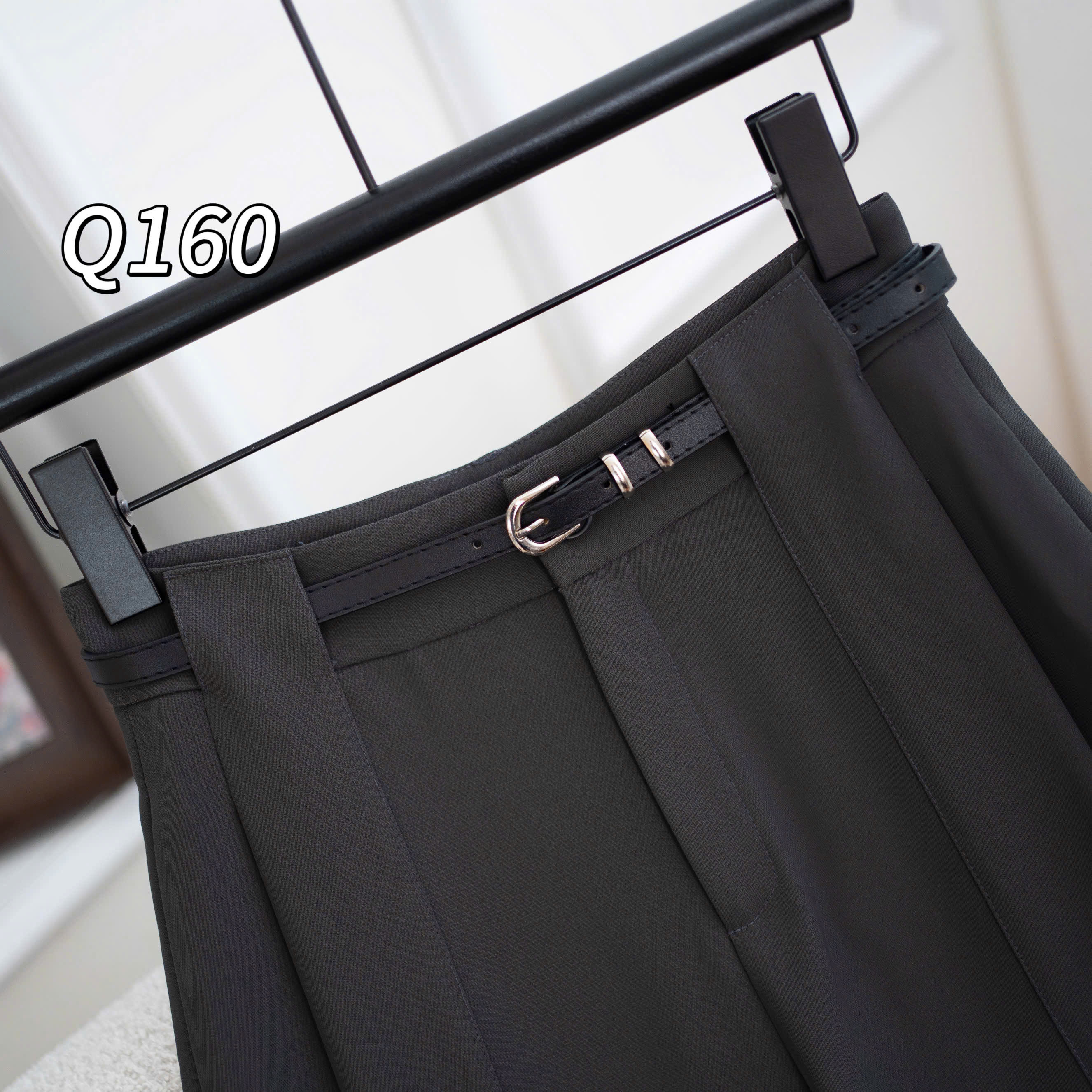 Q160 quần đỉa liền khóa trước