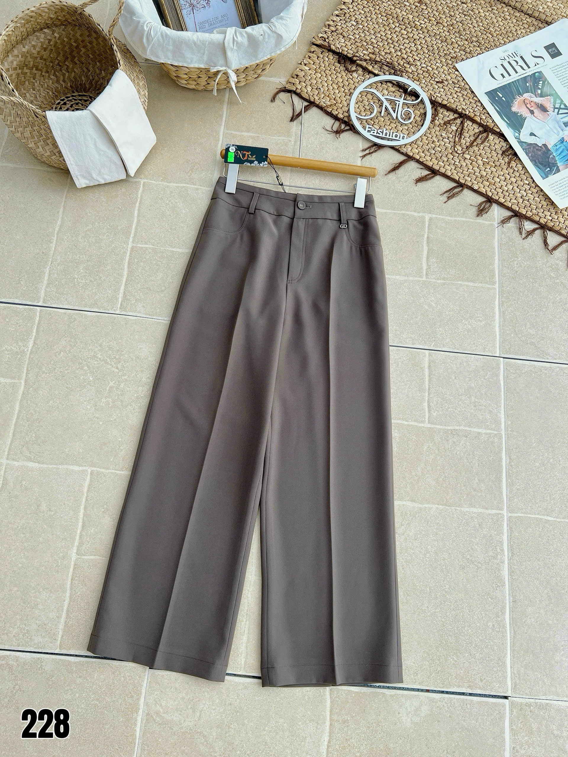 Q228 Quần xuông đỉa CD