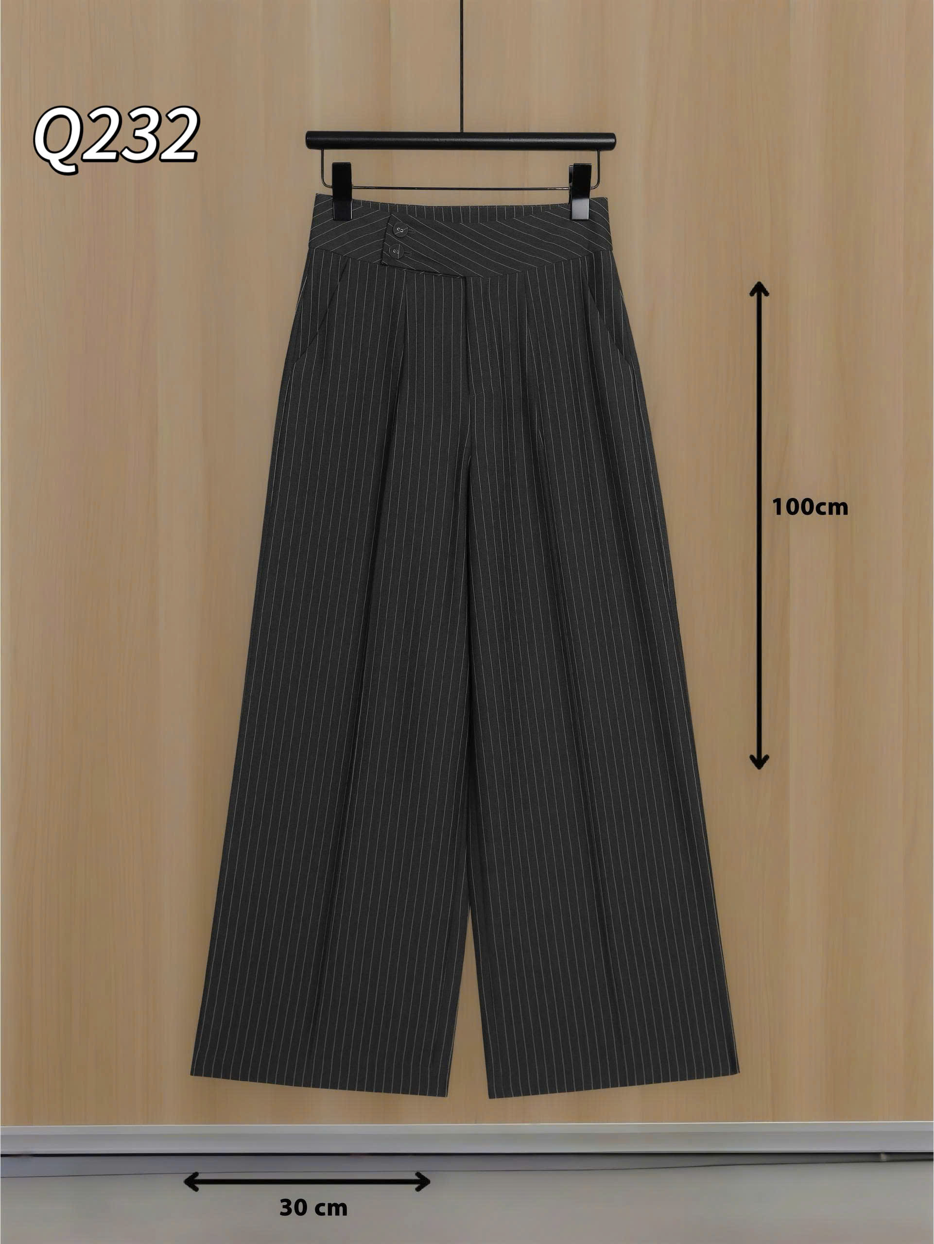 Q232 Quần xuông kẻ 2 cúc lệch