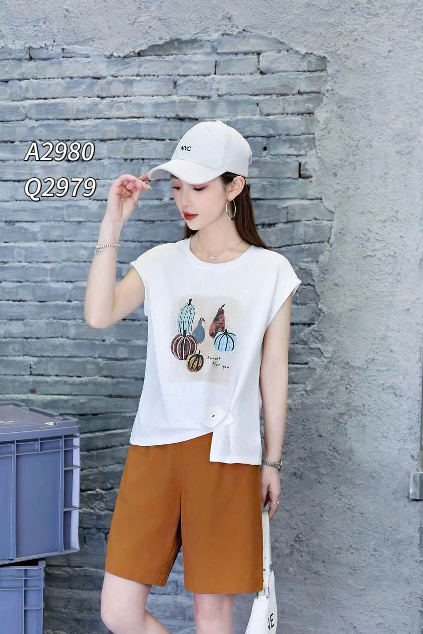 Q2979 Quần ngố cúc lệch