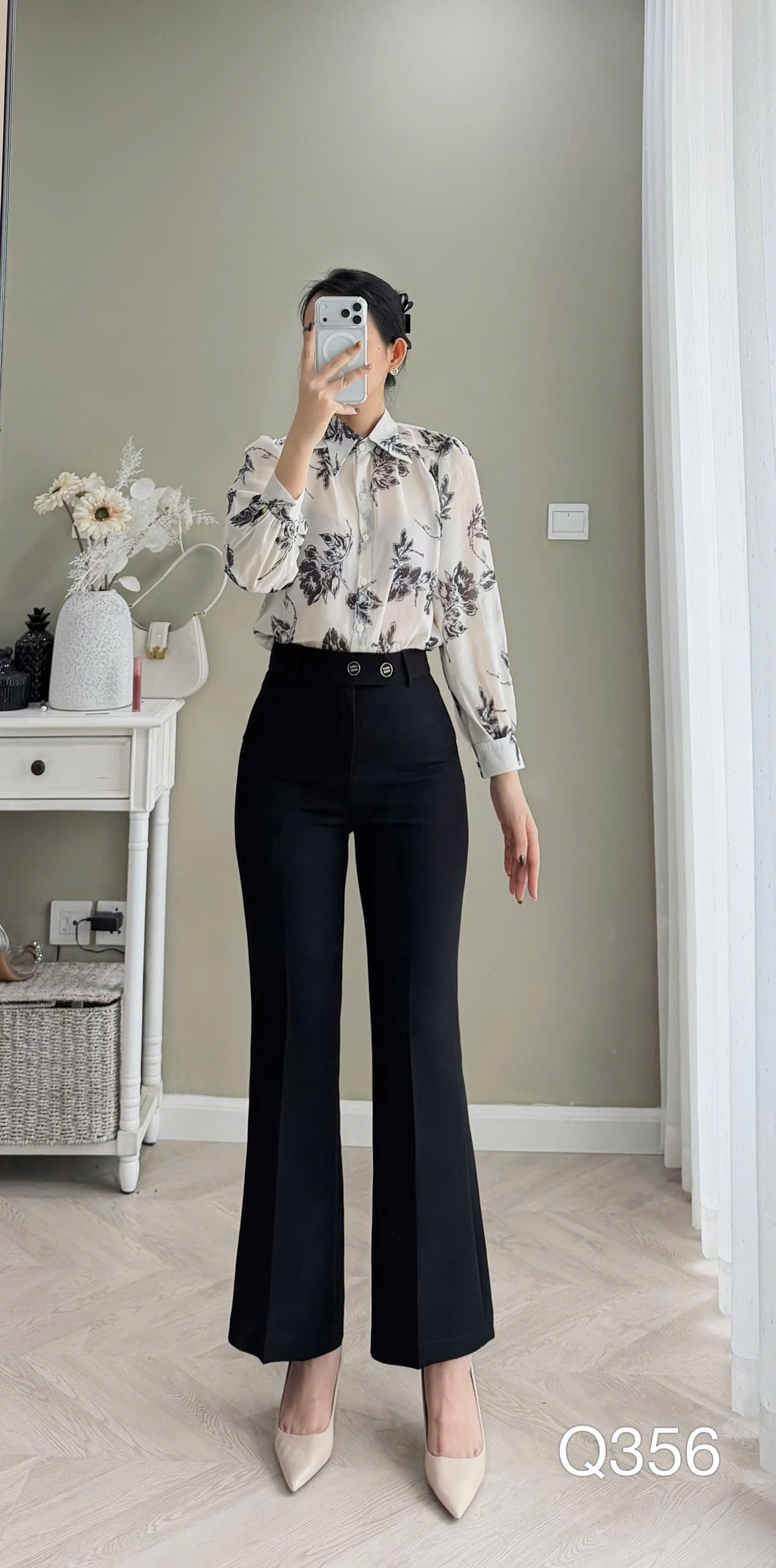 Q356 Quần loe tag miu