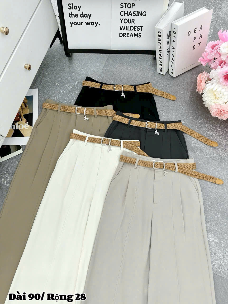 Q367 Quần xuông nấm 90cm kèm đai charm ngựa