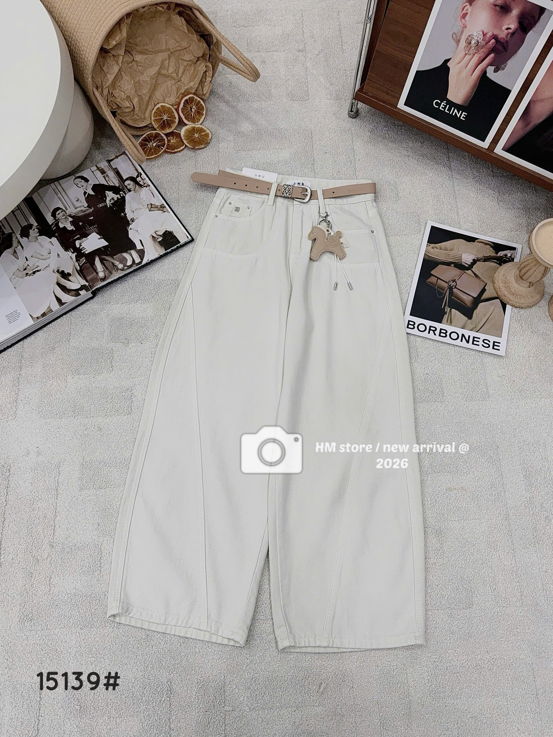 Q5139 Quần jean ống cong đai ngựa