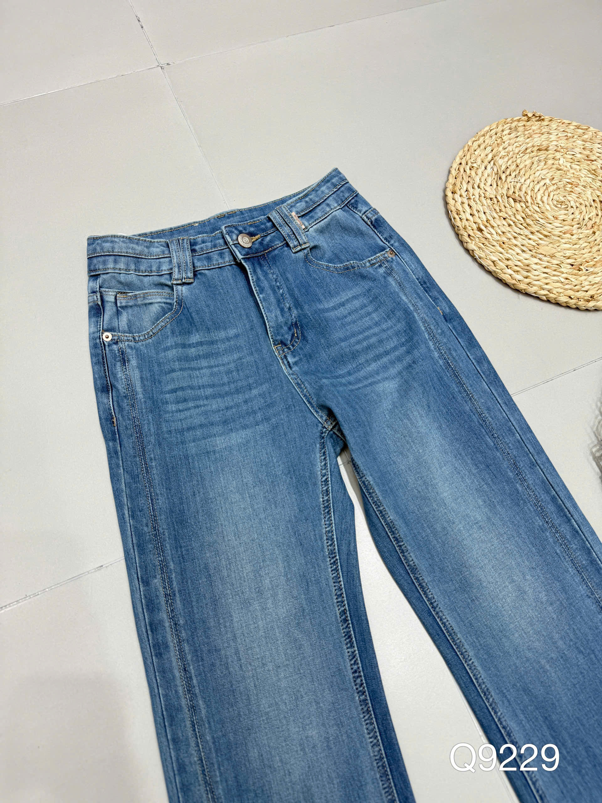 Q9229 Quần jean loe đỉa đôi