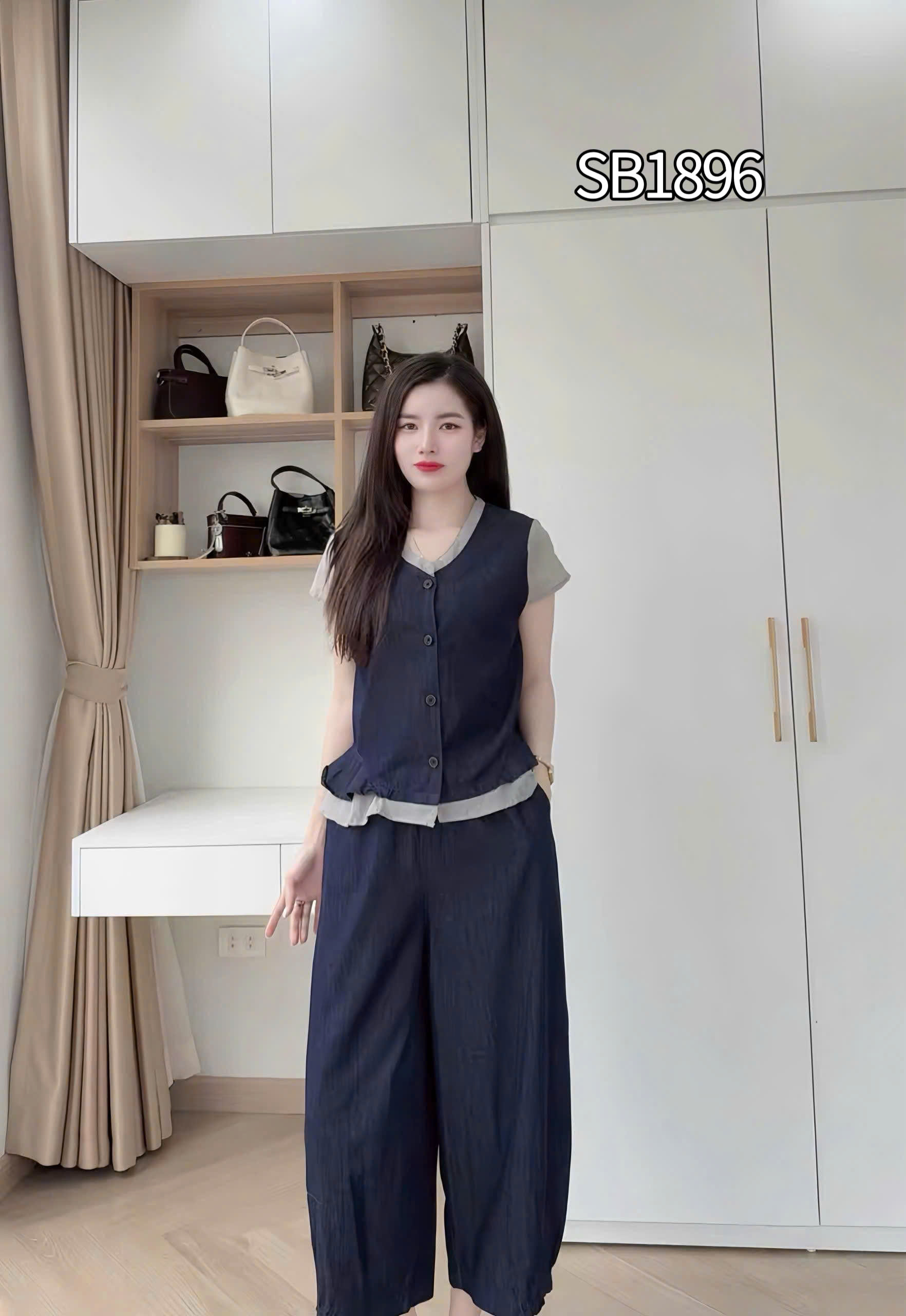 SB1896 set áo cổ V phối cổ