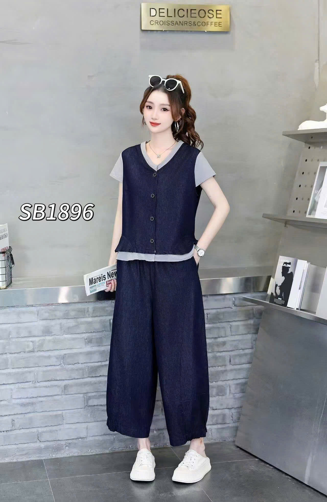 SB1896 set áo cổ V phối cổ