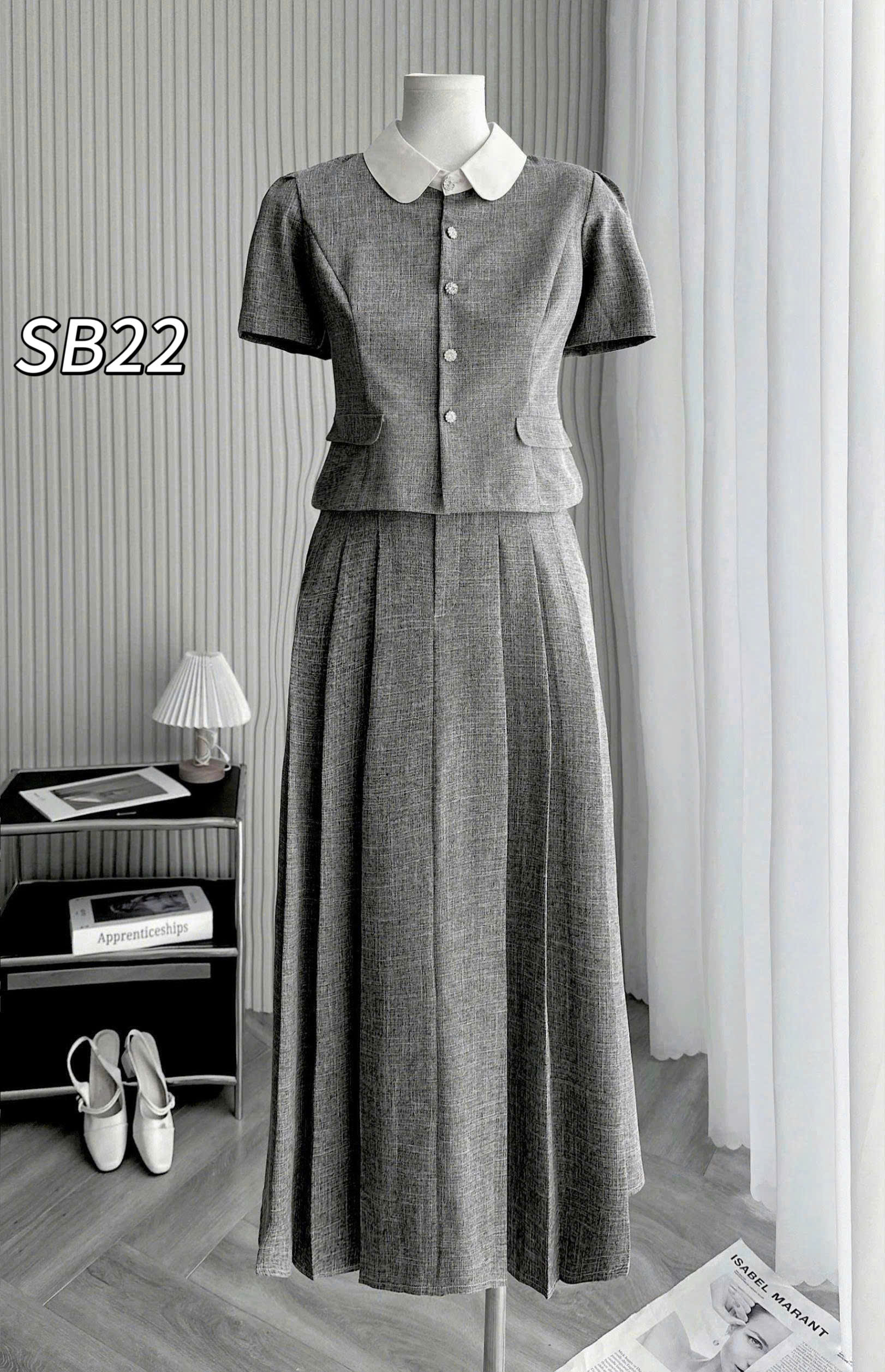 SB22 set cổ sen cv xòe