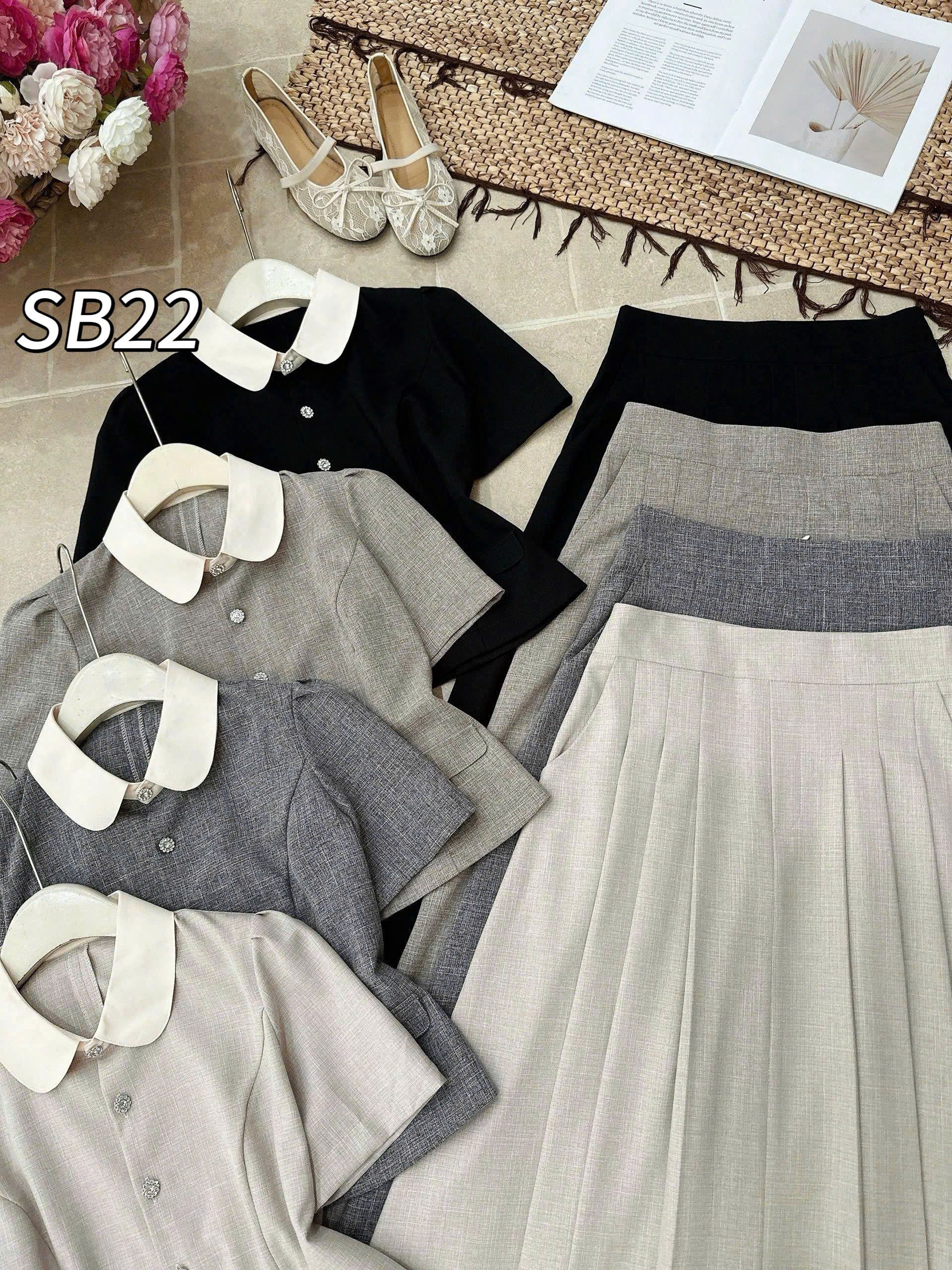 SB22 set cổ sen cv xòe
