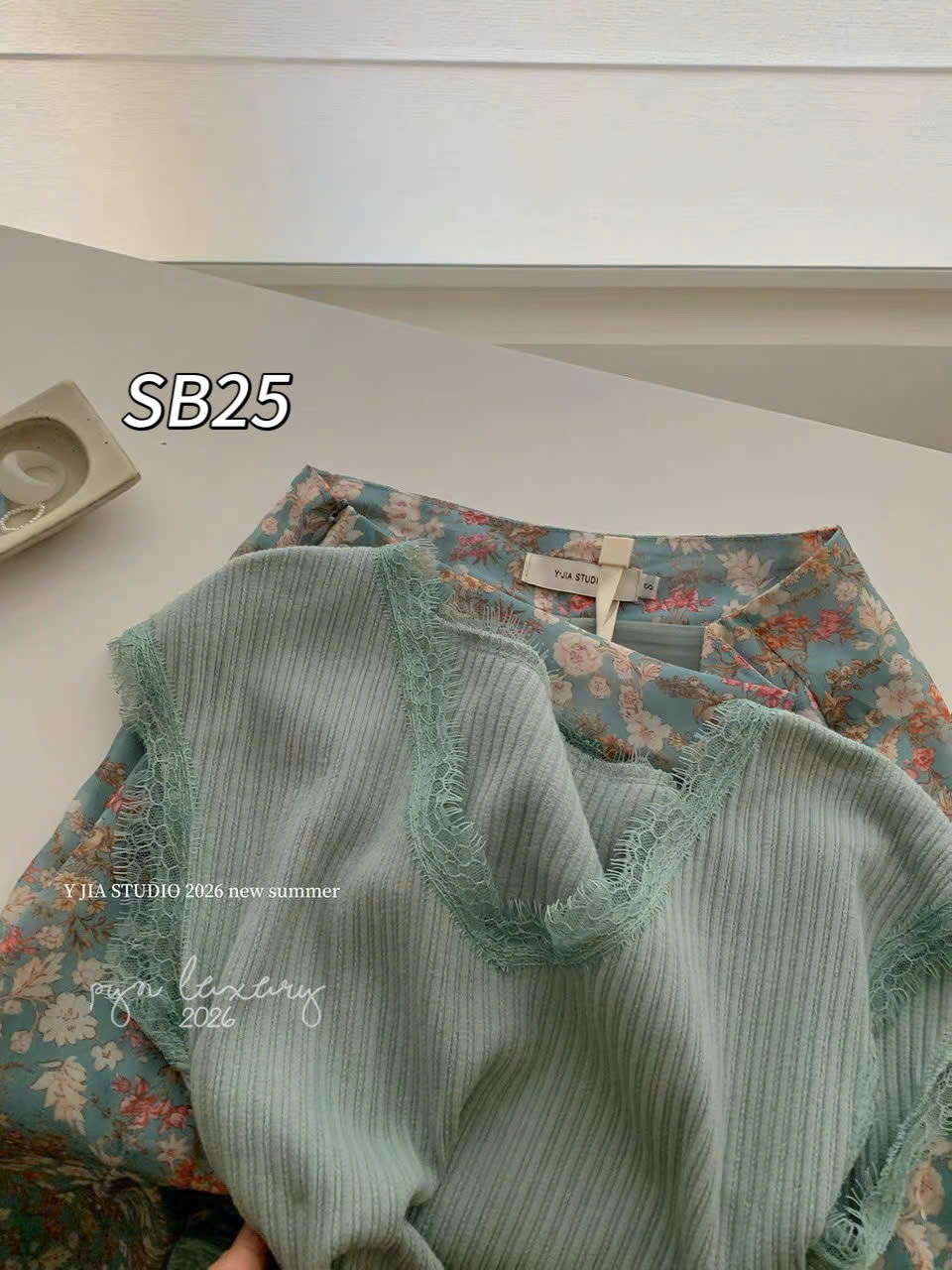 SB25 Sét bộ váy hoa Y JIA