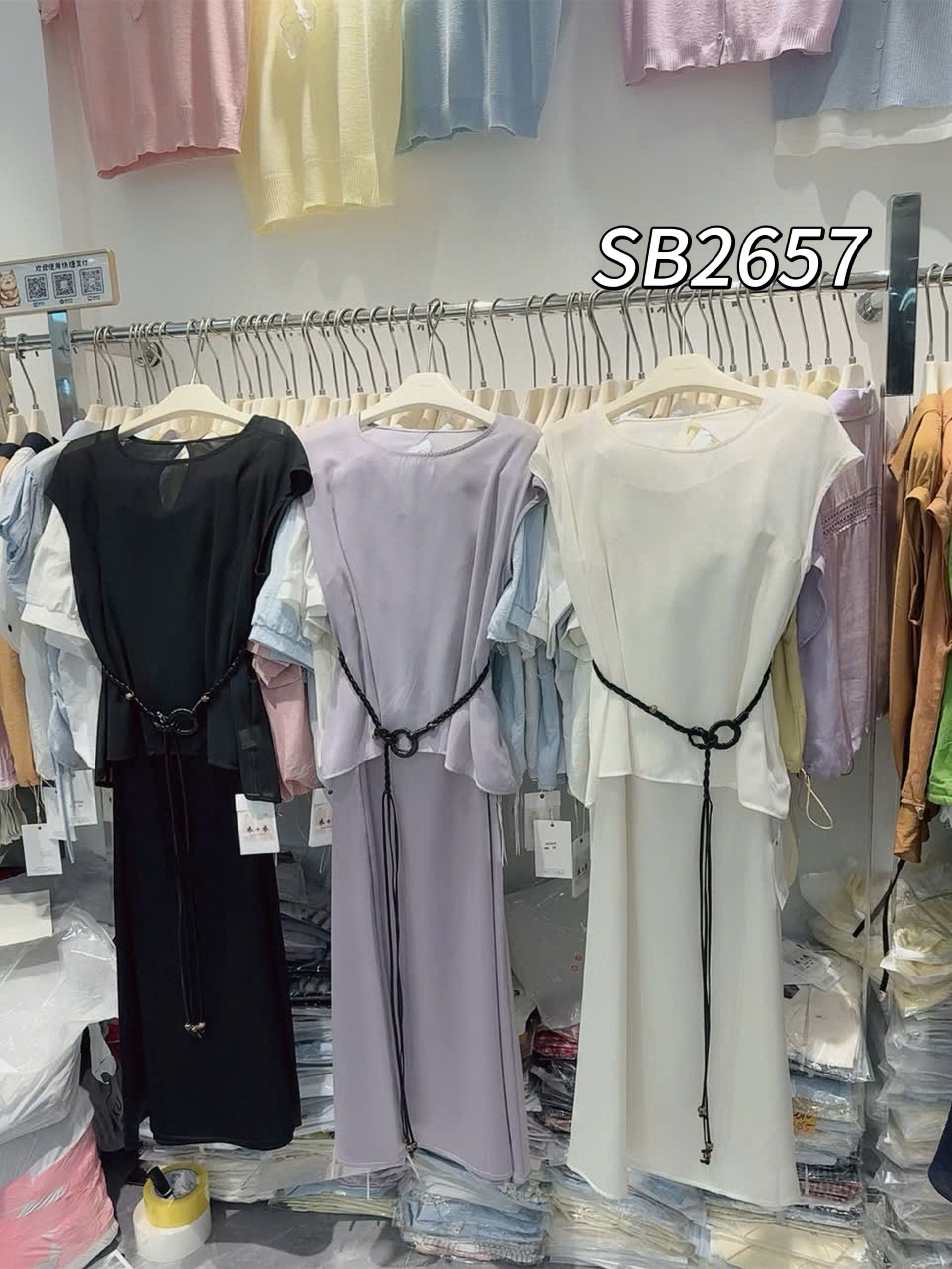 SB2657 Sét váy áo cổ thuyền kèm đai