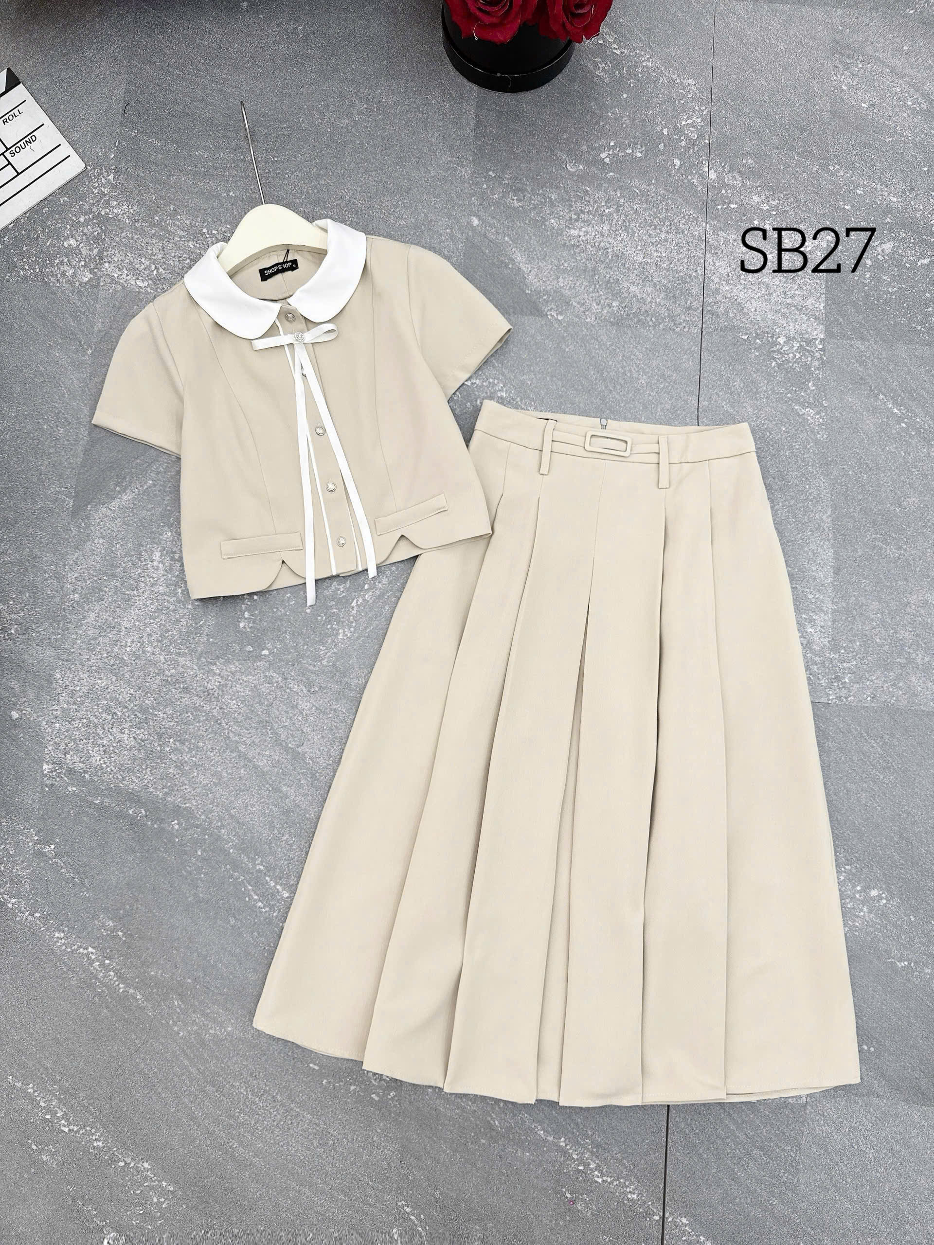 SB27 set cổ sen cv đai bọc