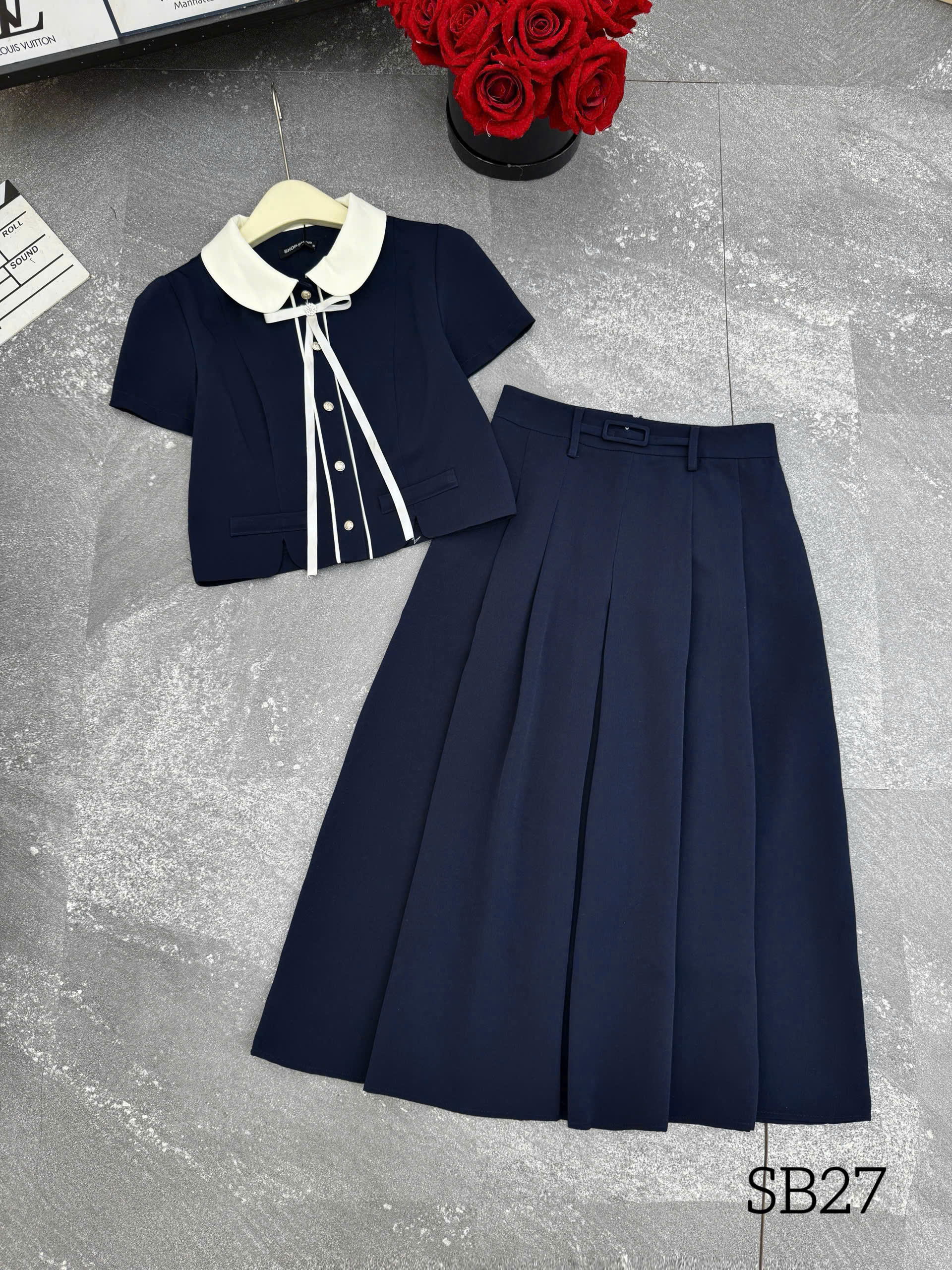 SB27 set cổ sen cv đai bọc
