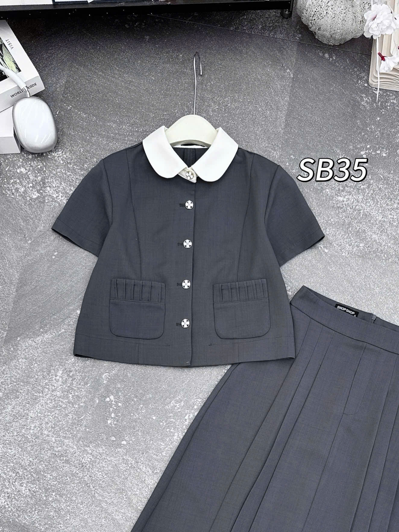 SB35 Sét Chân váy xòe áo sơ mi cúc hoa