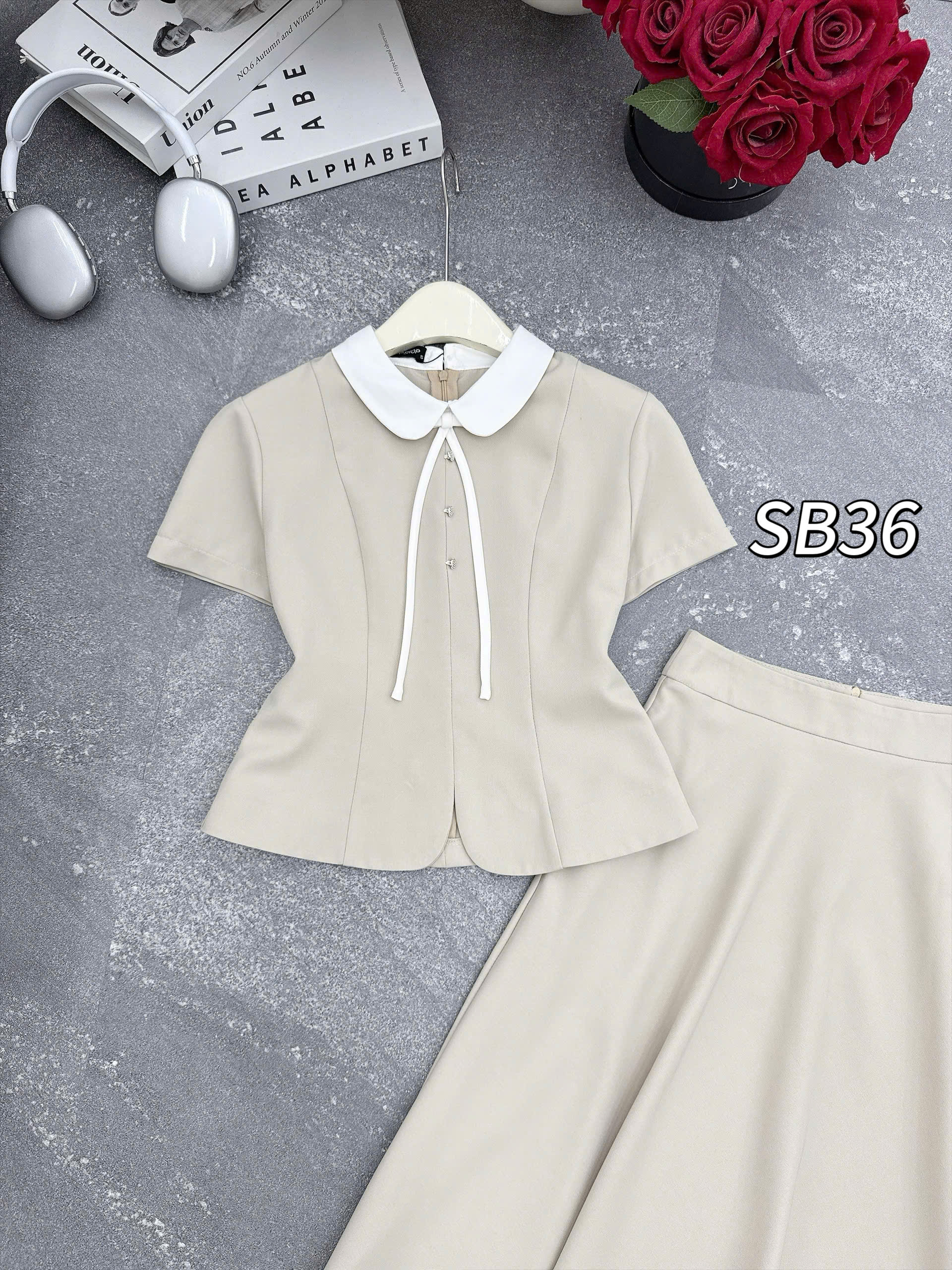 SB36 set cổ sen cv xòe