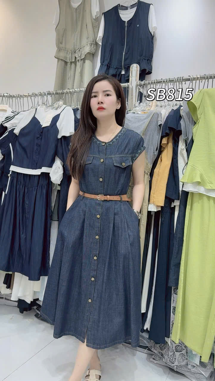 SB815 Sét váy bò 2 túi ngực