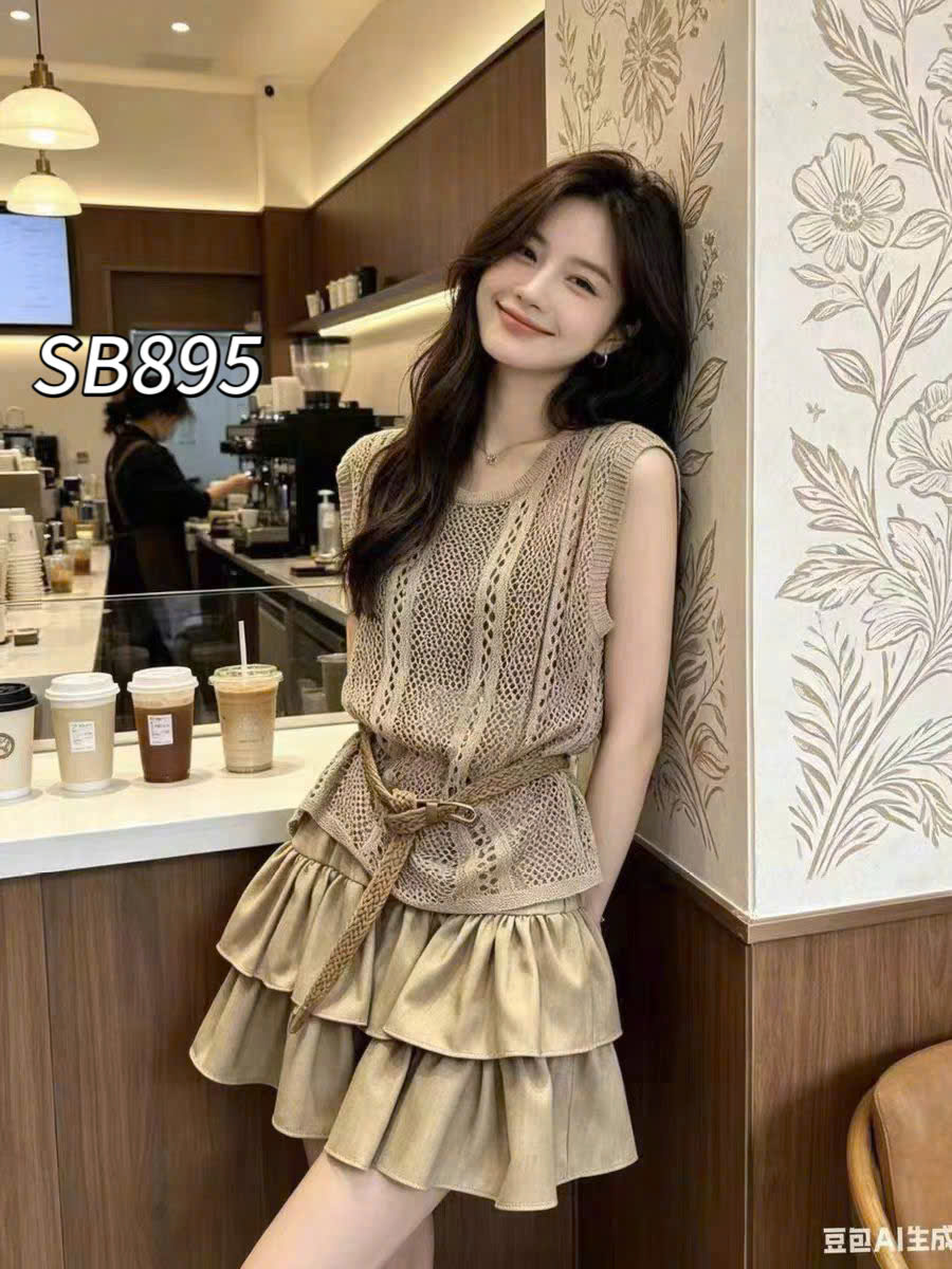 SB895 Sét chân váy tầng áo lưới
