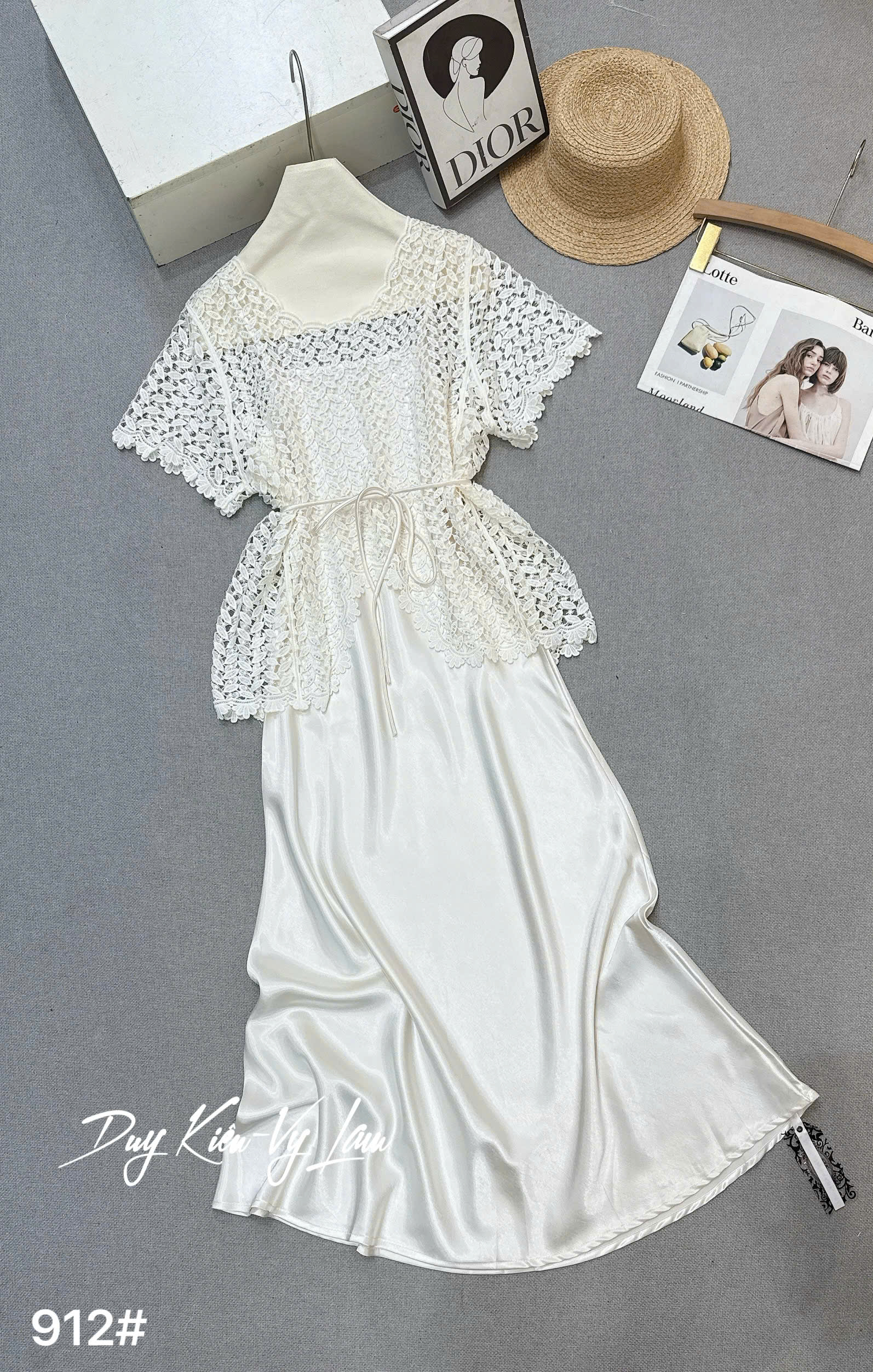 SB912 Sét áo lưới váy 2 dây lụa
