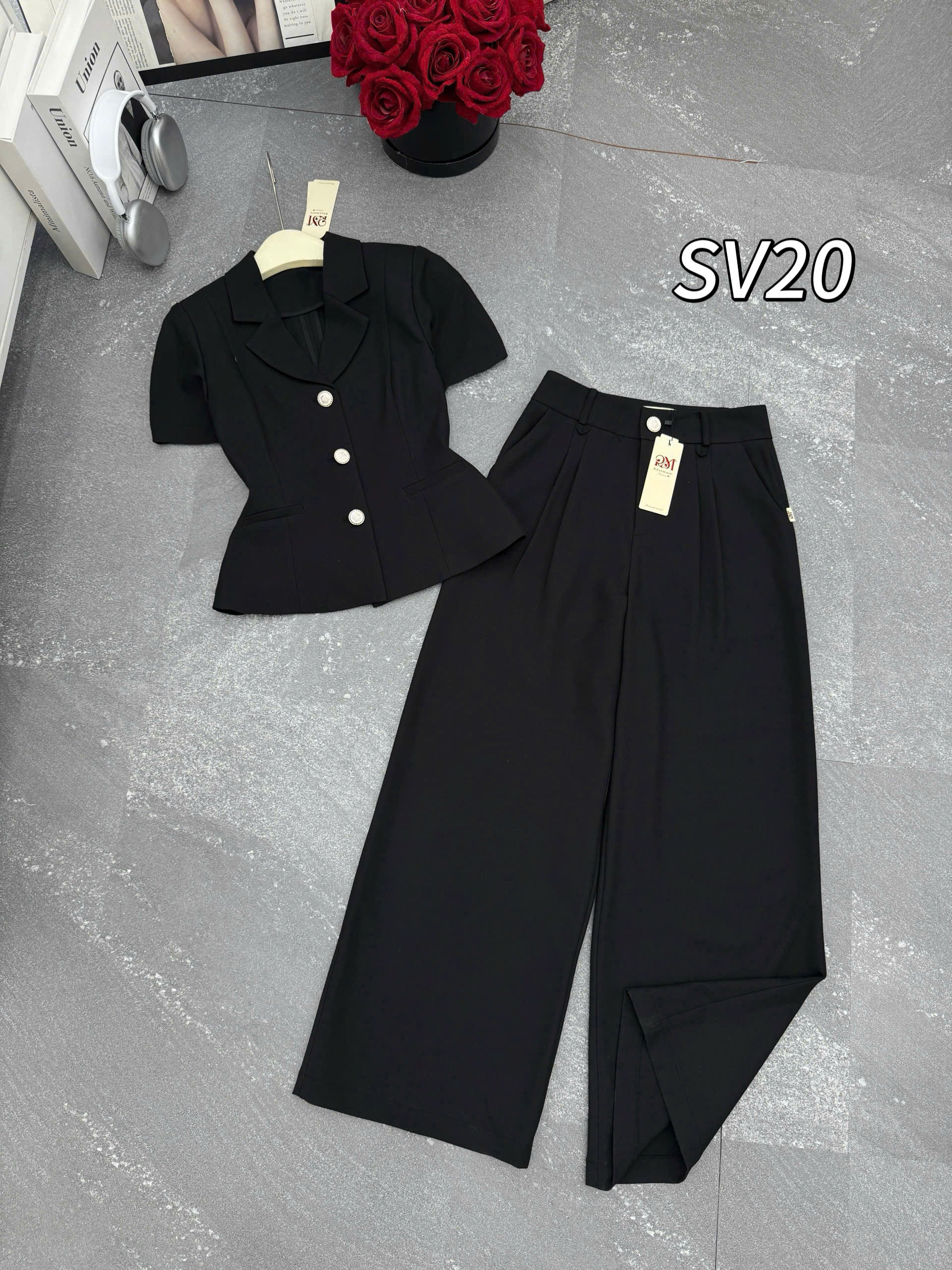 SV20 set cộc tay quần xuông