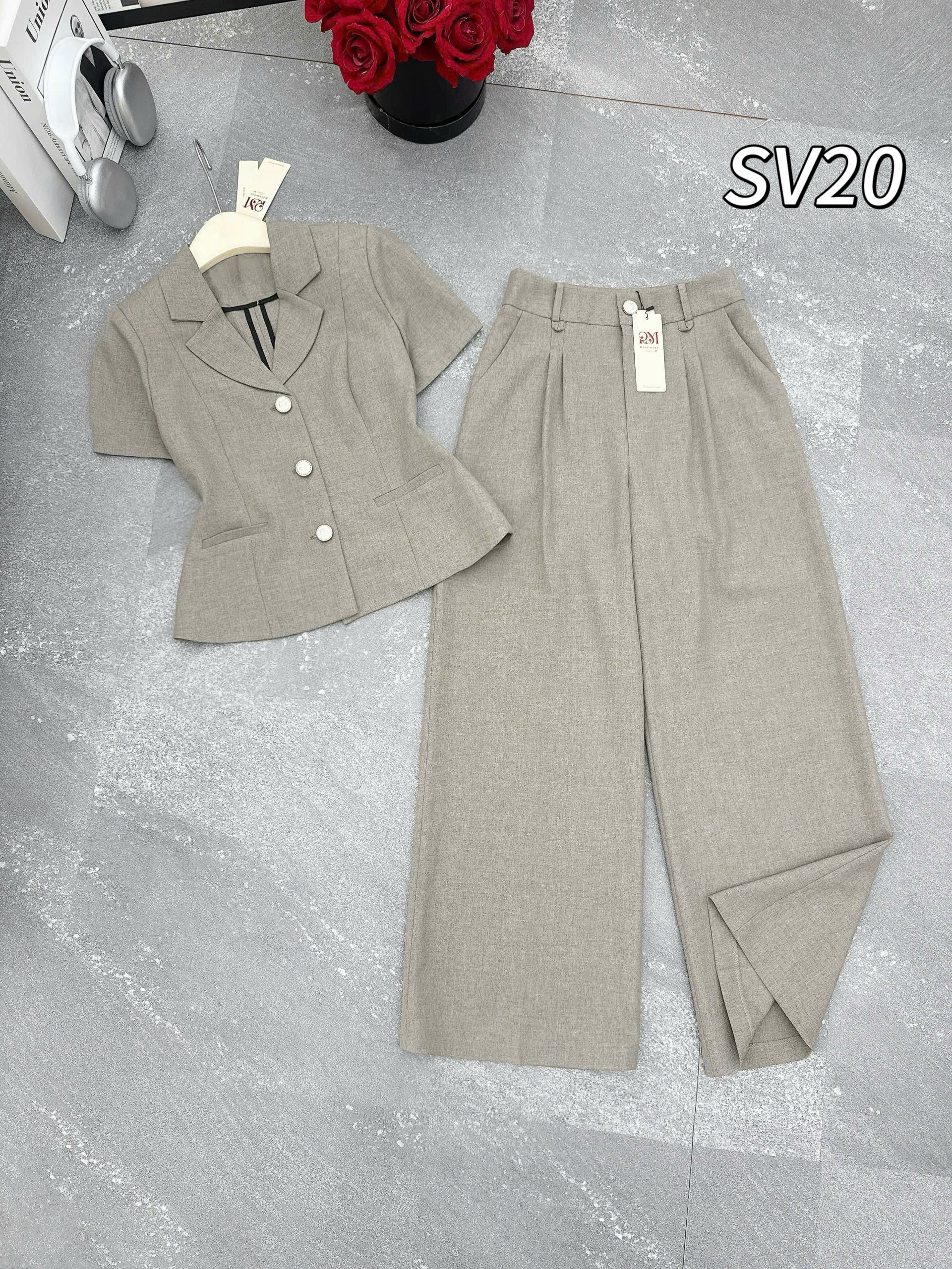 SV20 set cộc tay quần xuông